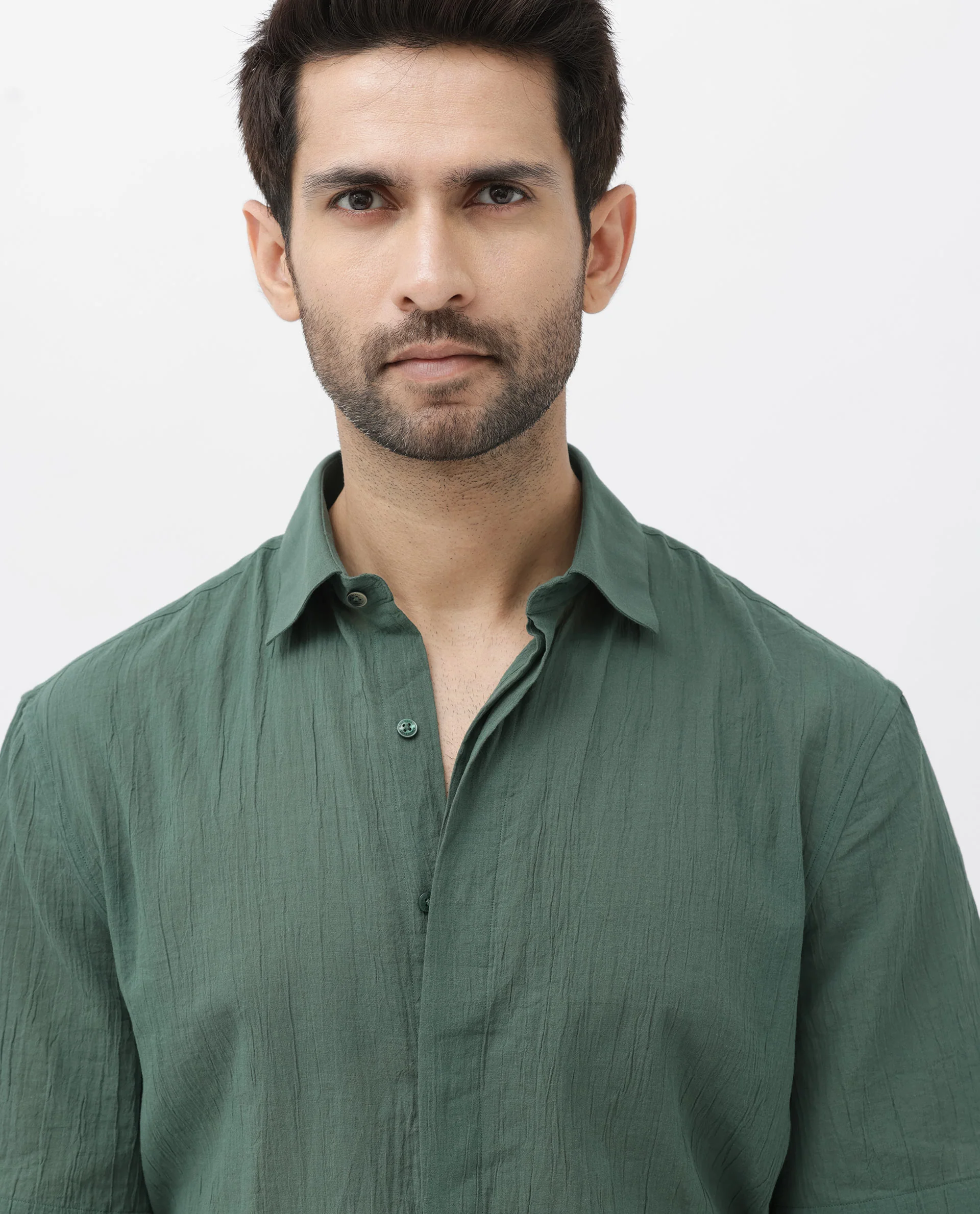 Rare Rabbit Men's Crinkle Ss Dusky Green Cotton Plain Boxy Fit Half Sleeve Collared Shirt - Image 6