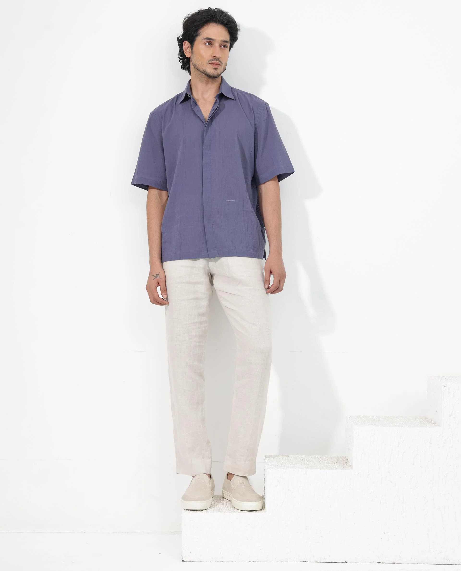 Rare Rabbit Men's Crinkle Ss Dusky Purple Cotton Plain Boxy Fit Half Sleeve Collared Shirt - Image 2