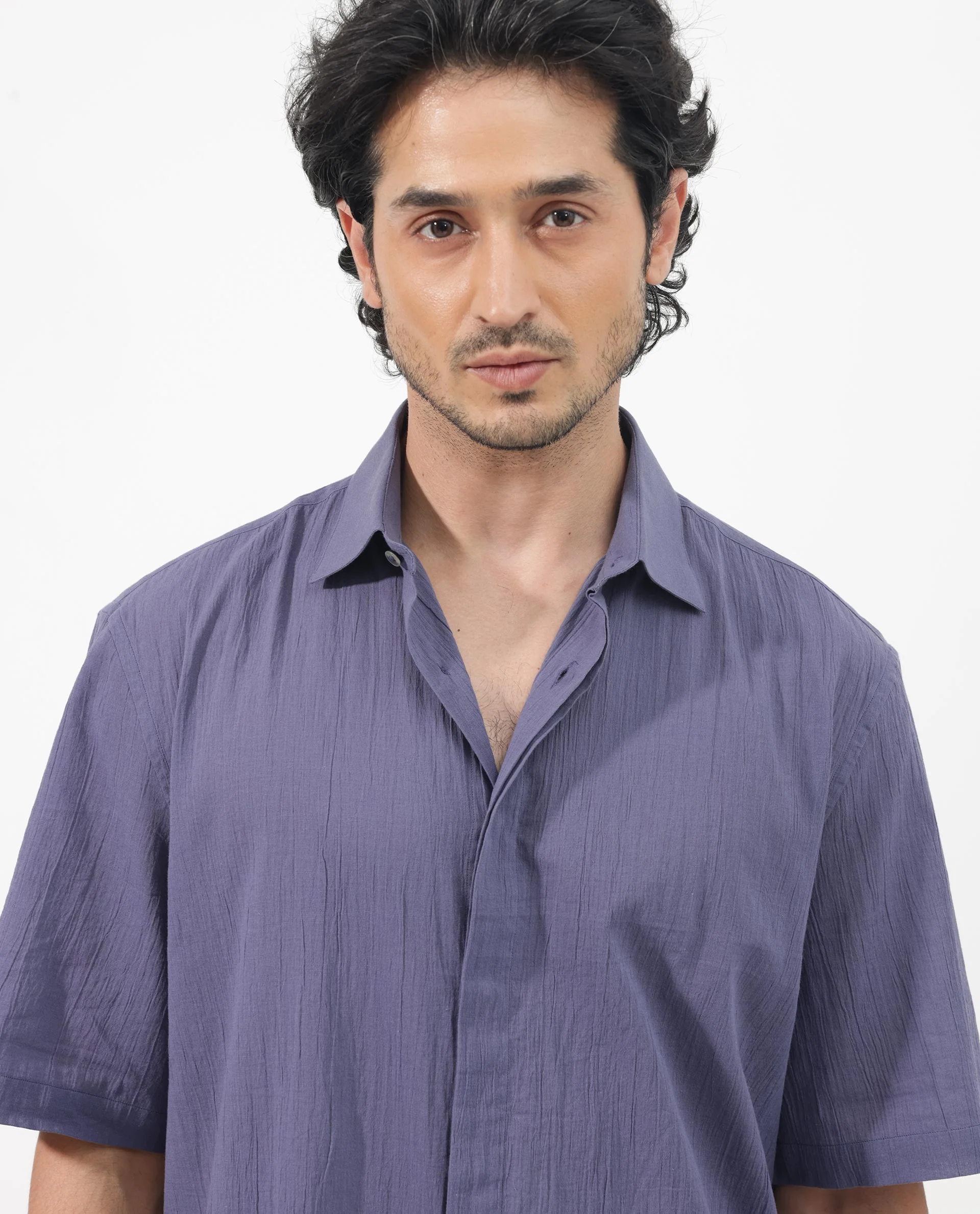 Rare Rabbit Men's Crinkle Ss Dusky Purple Cotton Plain Boxy Fit Half Sleeve Collared Shirt - Image 4