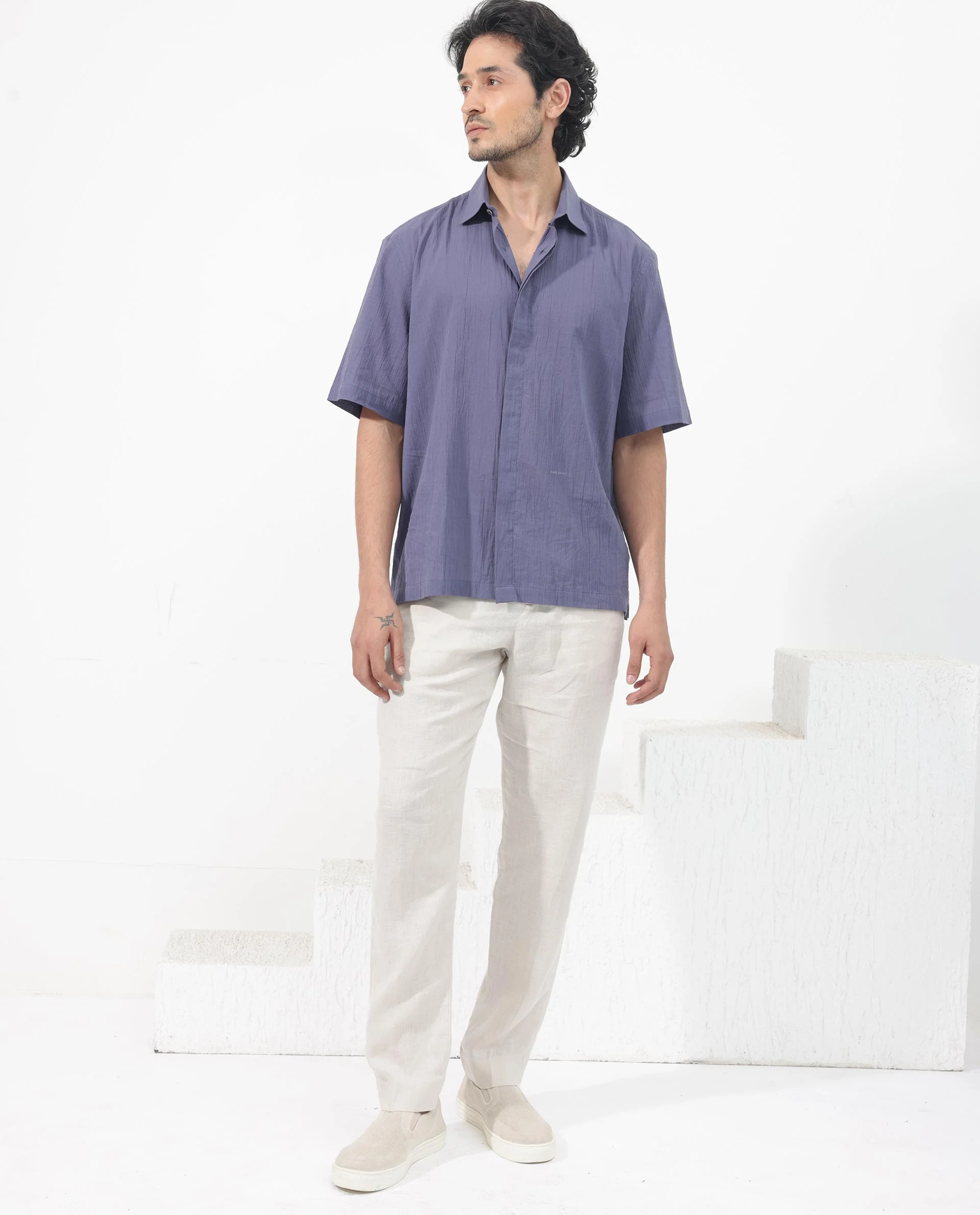 Rare Rabbit Men's Crinkle Ss Dusky Purple Cotton Plain Boxy Fit Half Sleeve Collared Shirt - Image 9