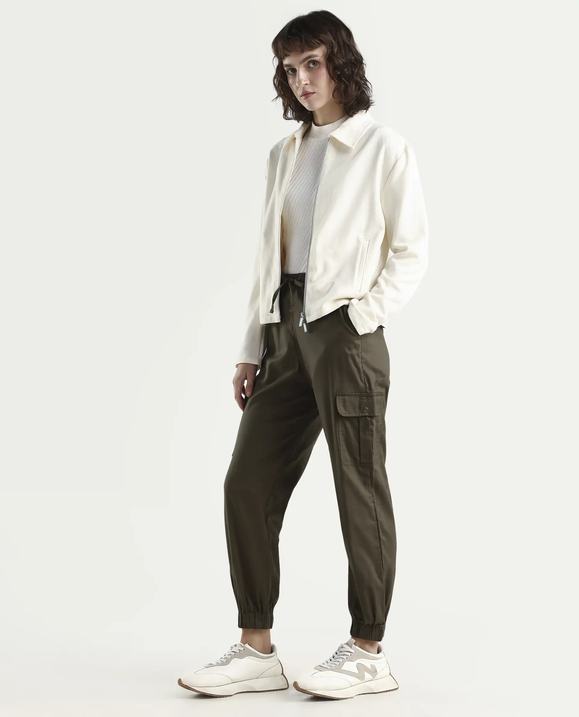 Rareism Women's Crop Khaki Trouser - Image 5