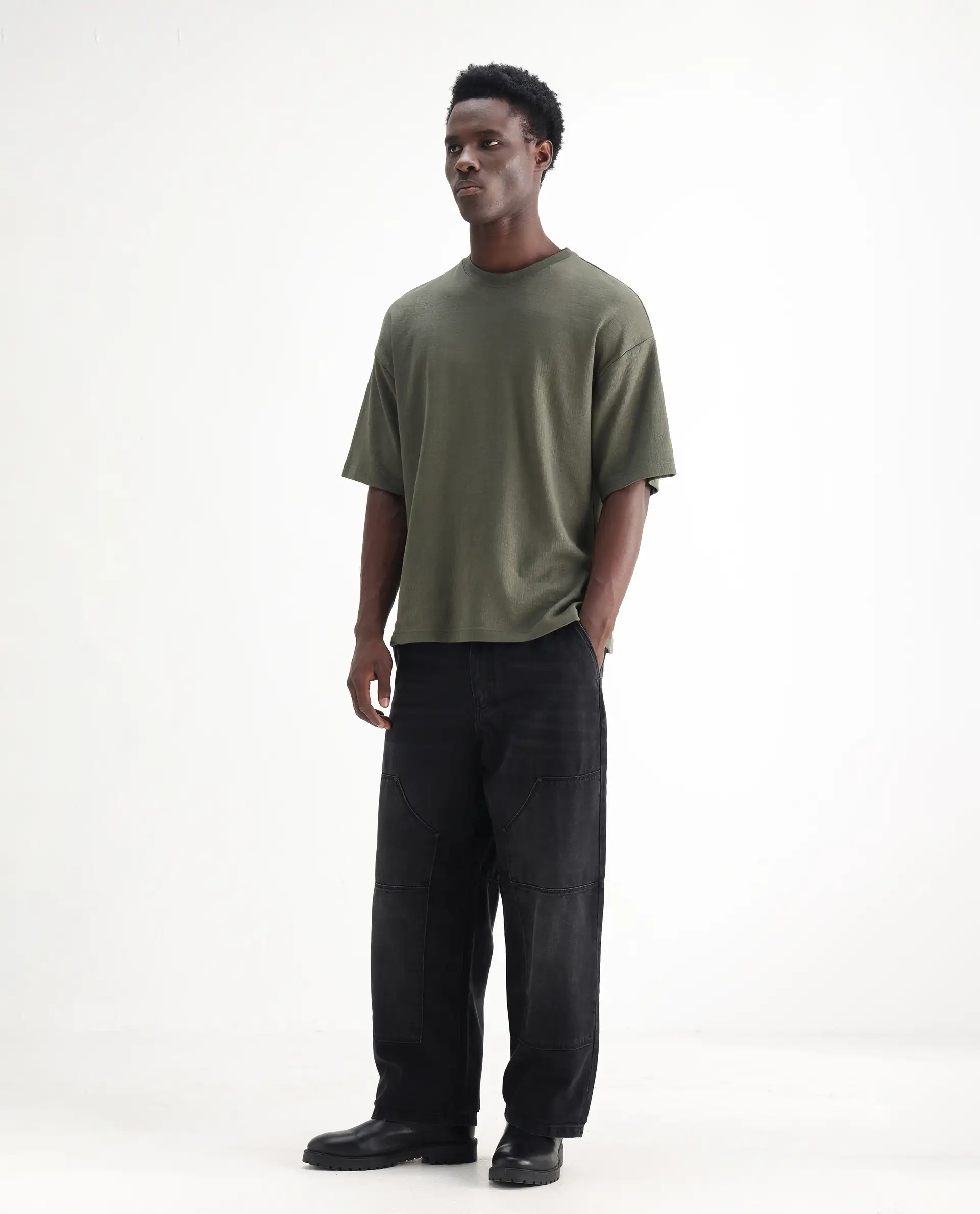 Rare Rabbit Men's Cruz Black Cotton Plain Baggy Fit Jeans - Image 5