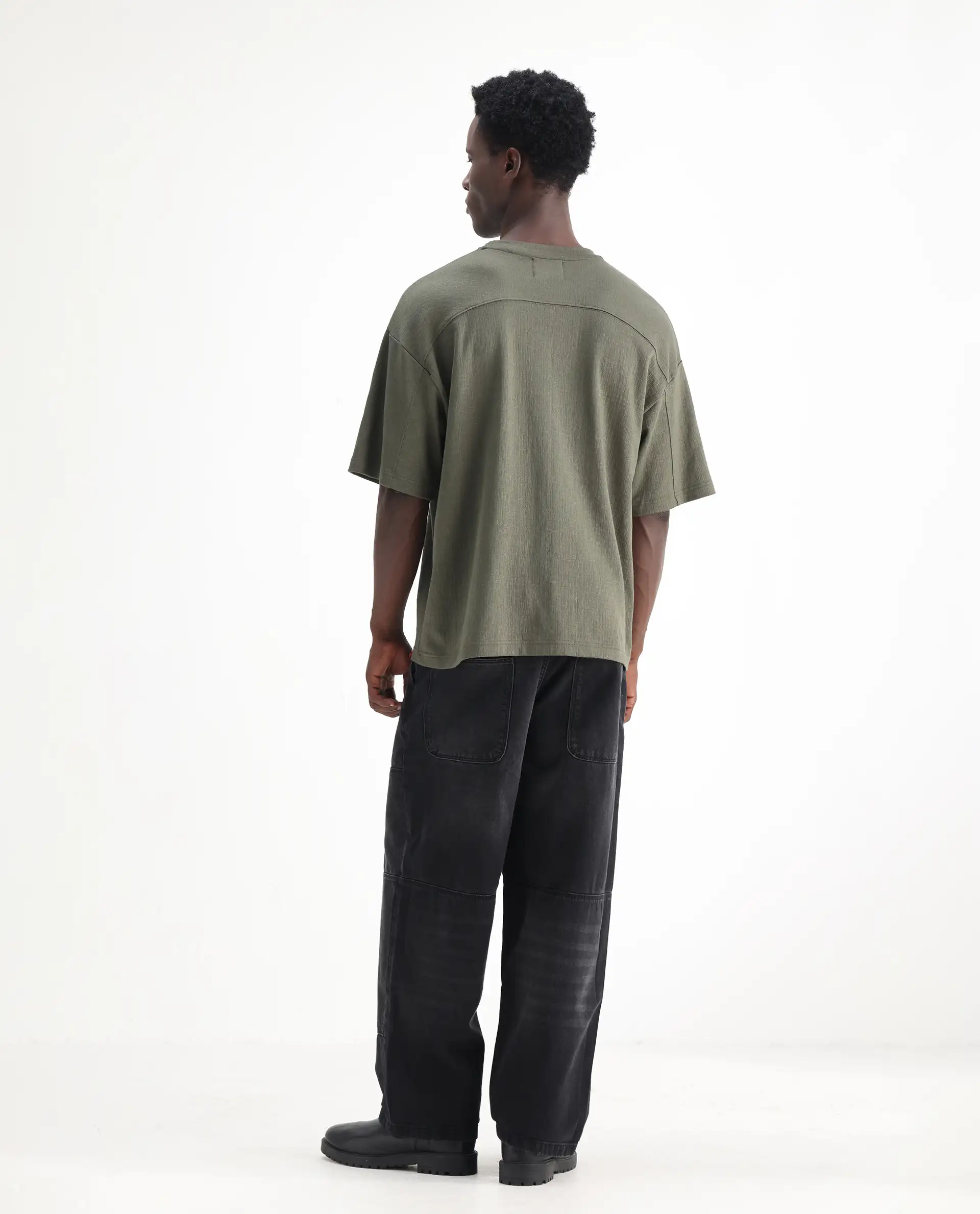 Rare Rabbit Men's Cruz Black Cotton Plain Baggy Fit Jeans - Image 9