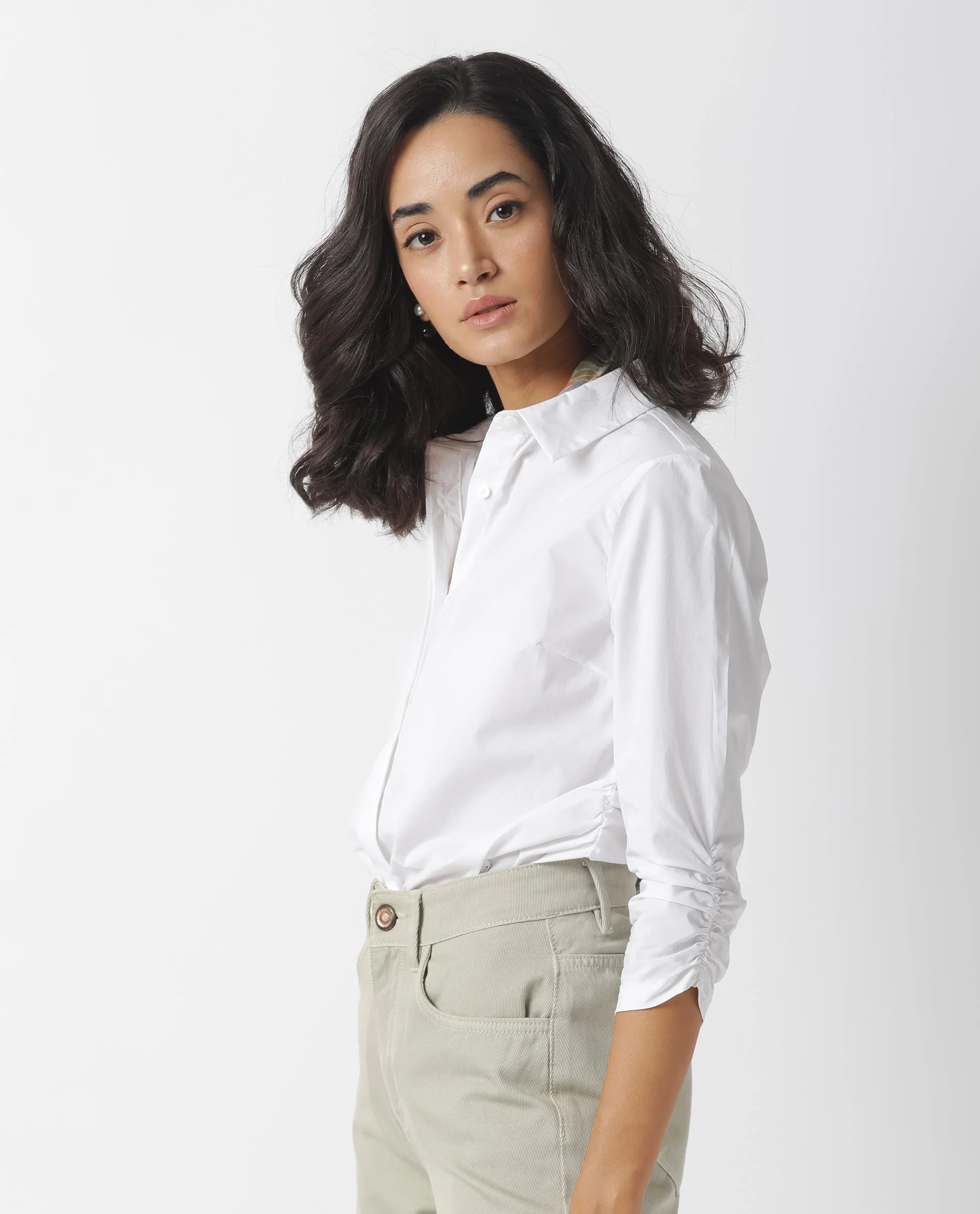 Rareism Women's Cuddle White Cotton Blend Spread Collar Plain Regular Fit Top - Image 6