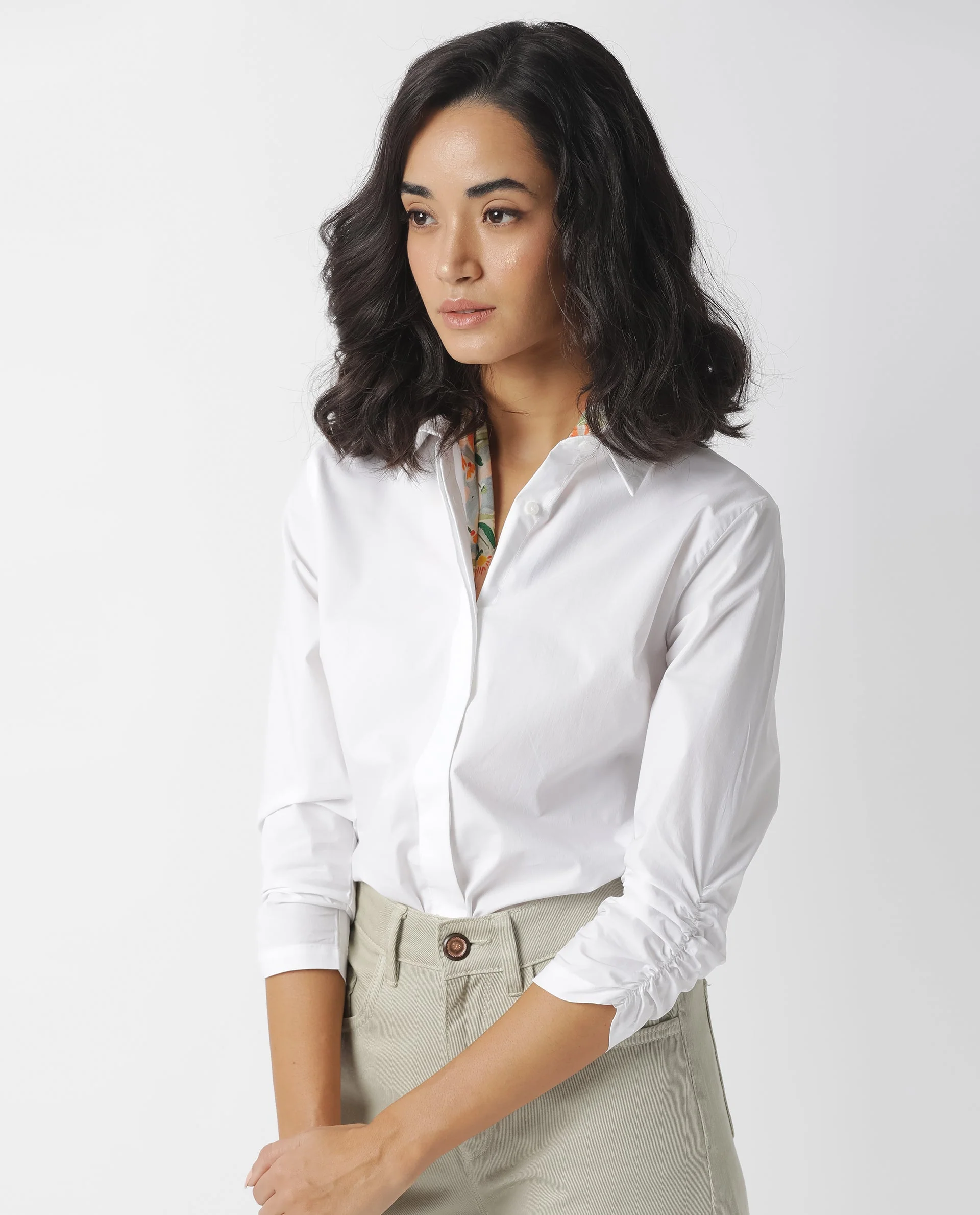 Rareism Women's Cuddle White Cotton Blend Spread Collar Plain Regular Fit Top - Image 7