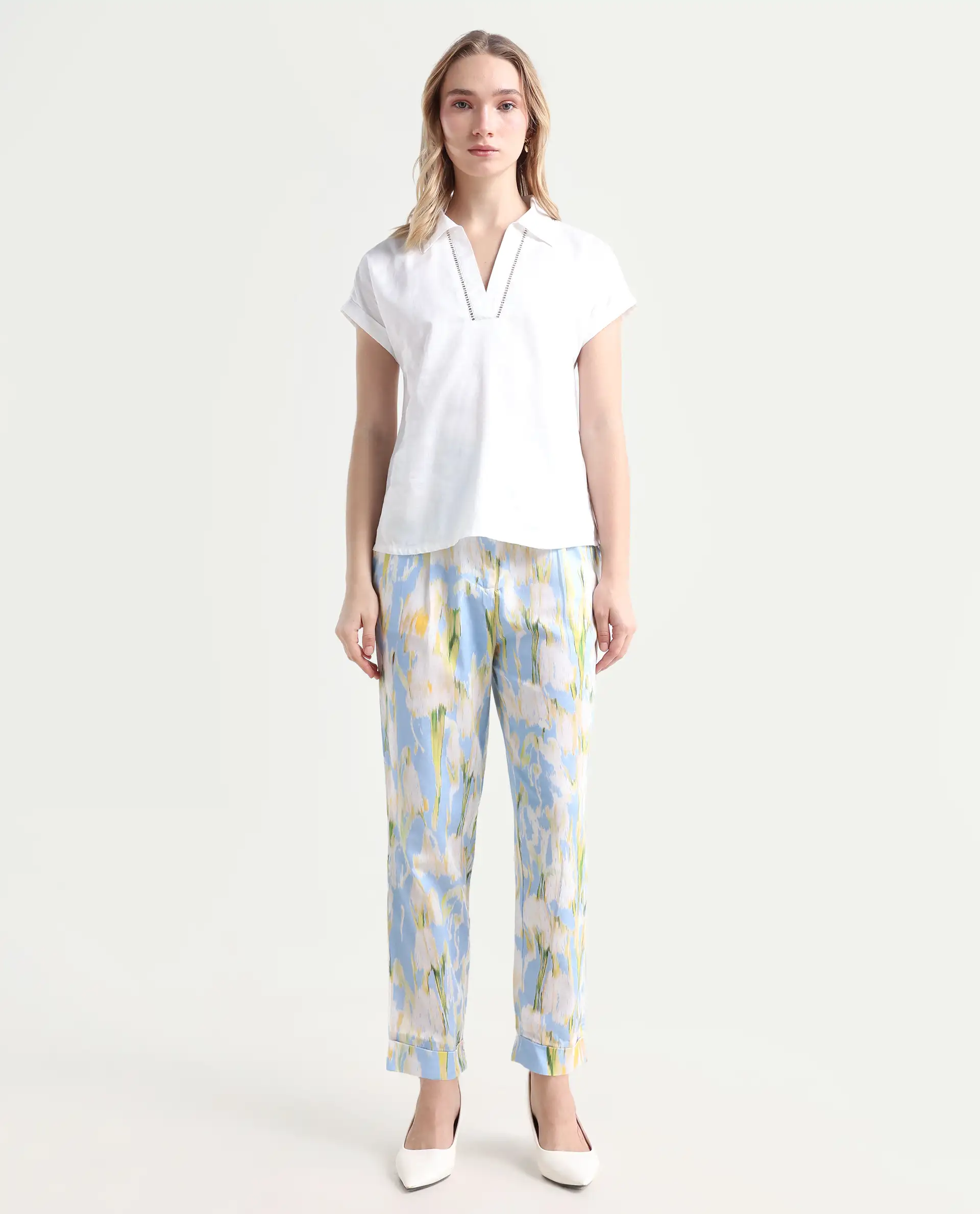 Rareism Women's Cult Green Cotton Abstract Print Ankle Length Slim Fit Trouser - Image 2