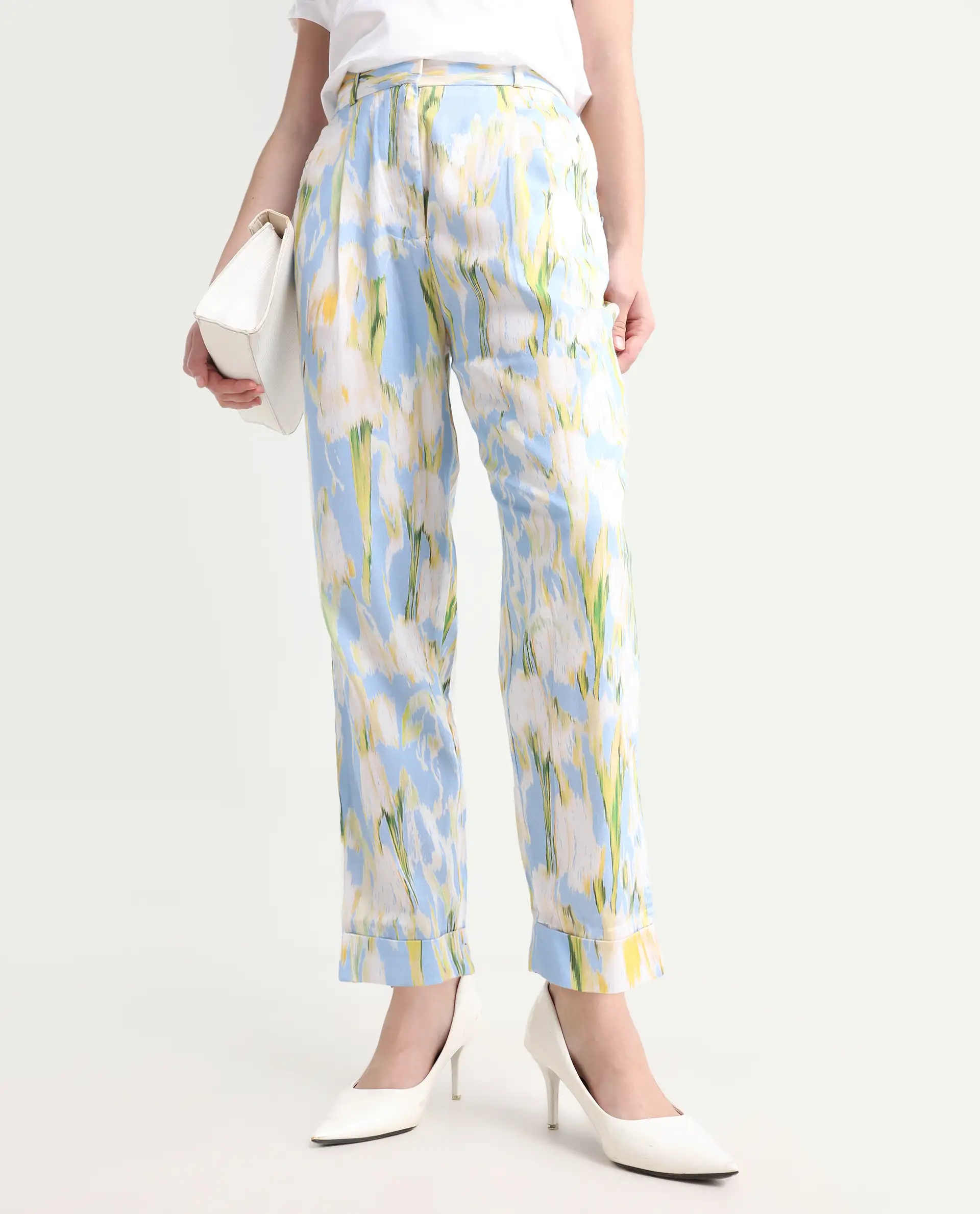 Rareism Women's Cult Green Cotton Abstract Print Ankle Length Slim Fit Trouser - Image 3