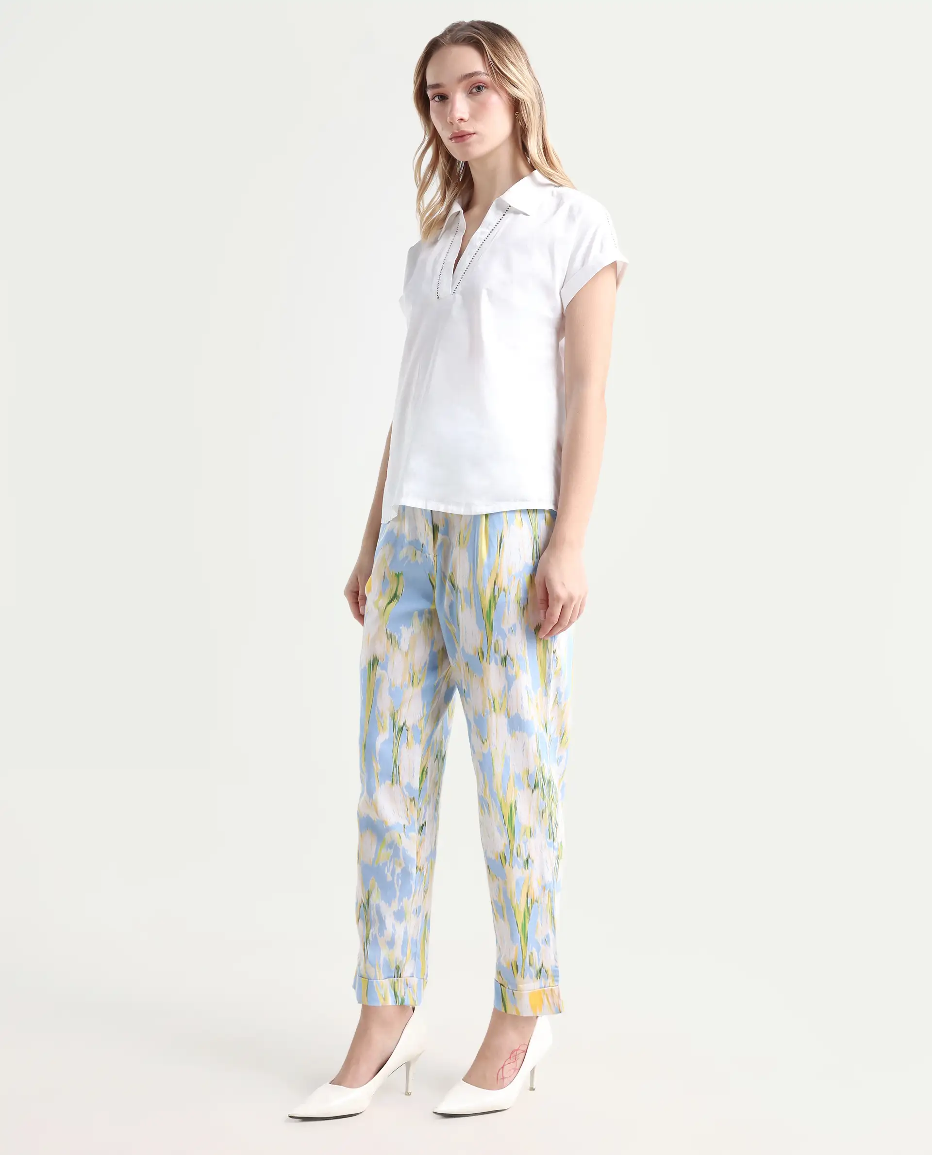 Rareism Women's Cult Green Cotton Abstract Print Ankle Length Slim Fit Trouser - Image 5