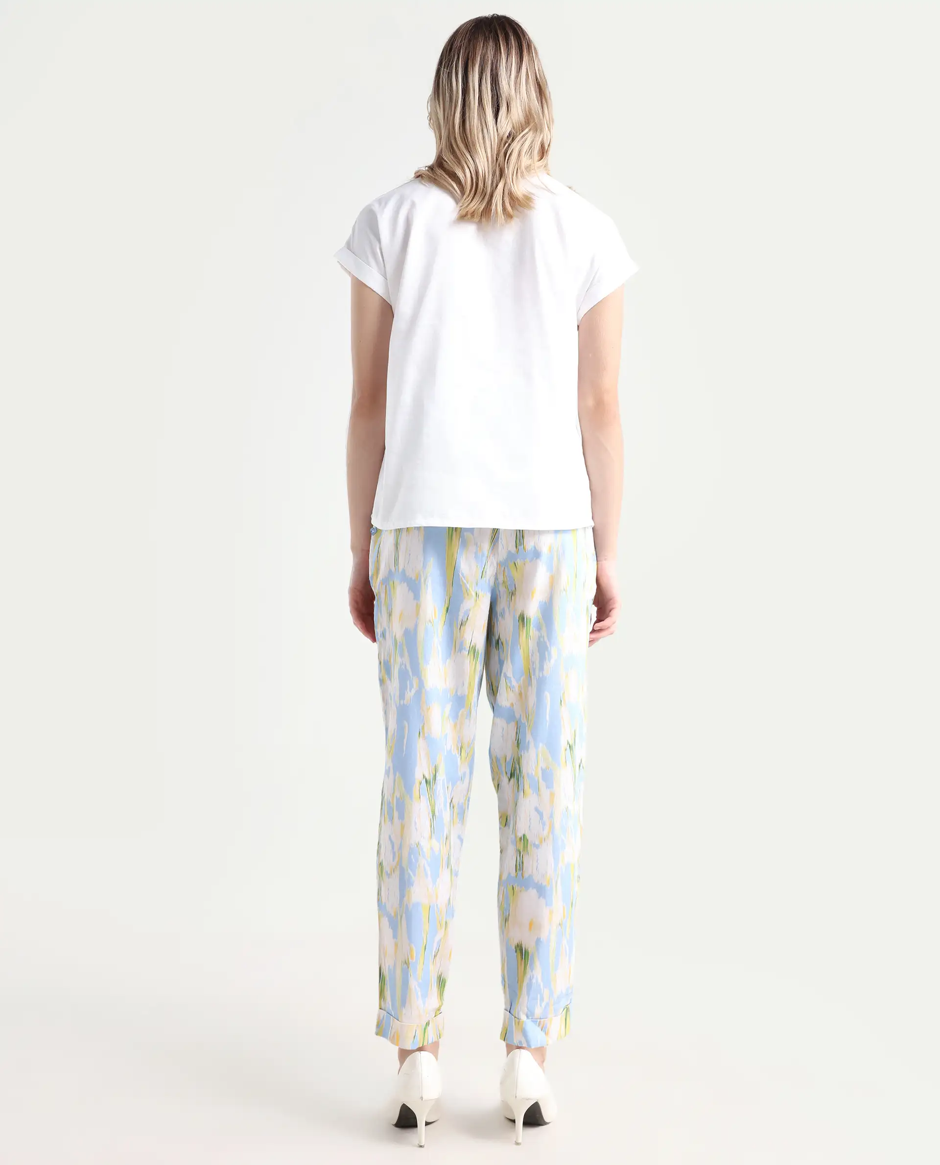 Rareism Women's Cult Green Cotton Abstract Print Ankle Length Slim Fit Trouser - Image 7