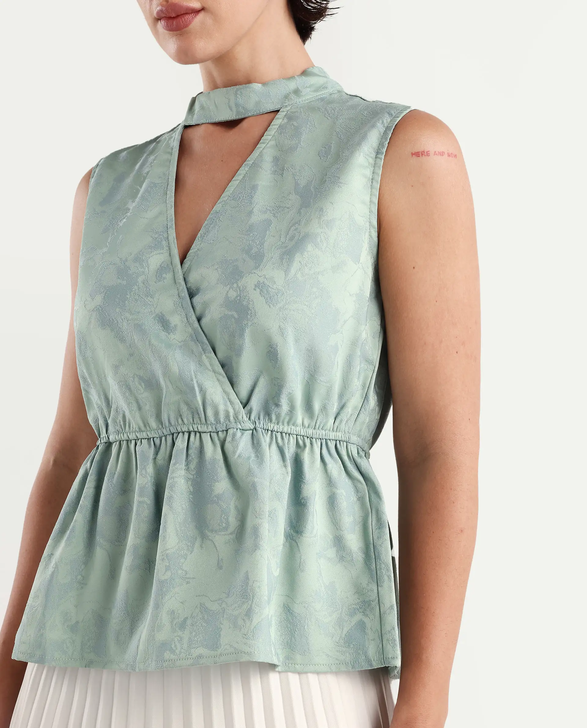 Rareism Women's Cupid Light Blue Polyester Cutaway Collar Plain Sleeveless Regular Fit Top - Image 3
