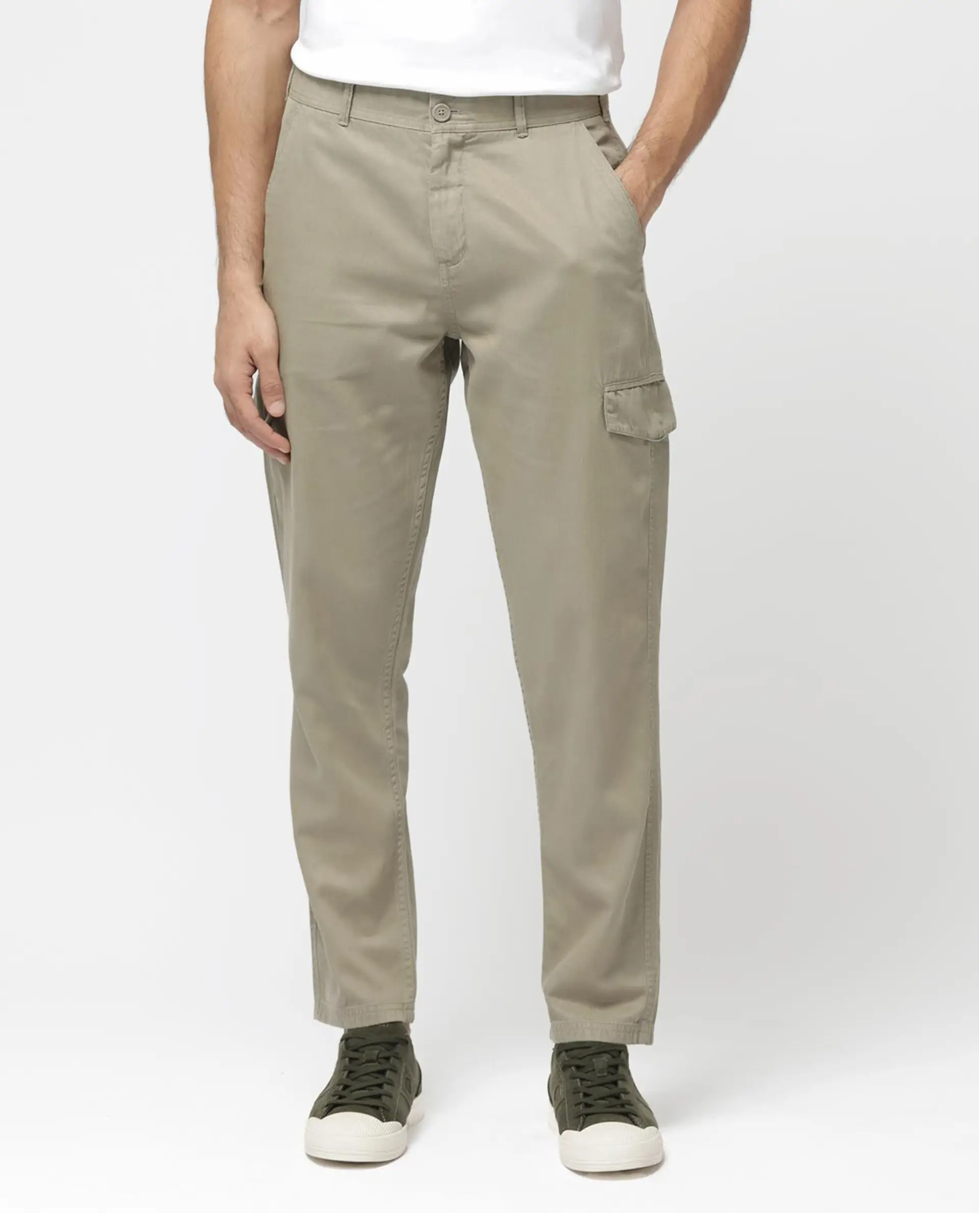 Rare Rabbit Men's Curon Pastel Green Cotton Plain Regular Fit Trouser - Image 10