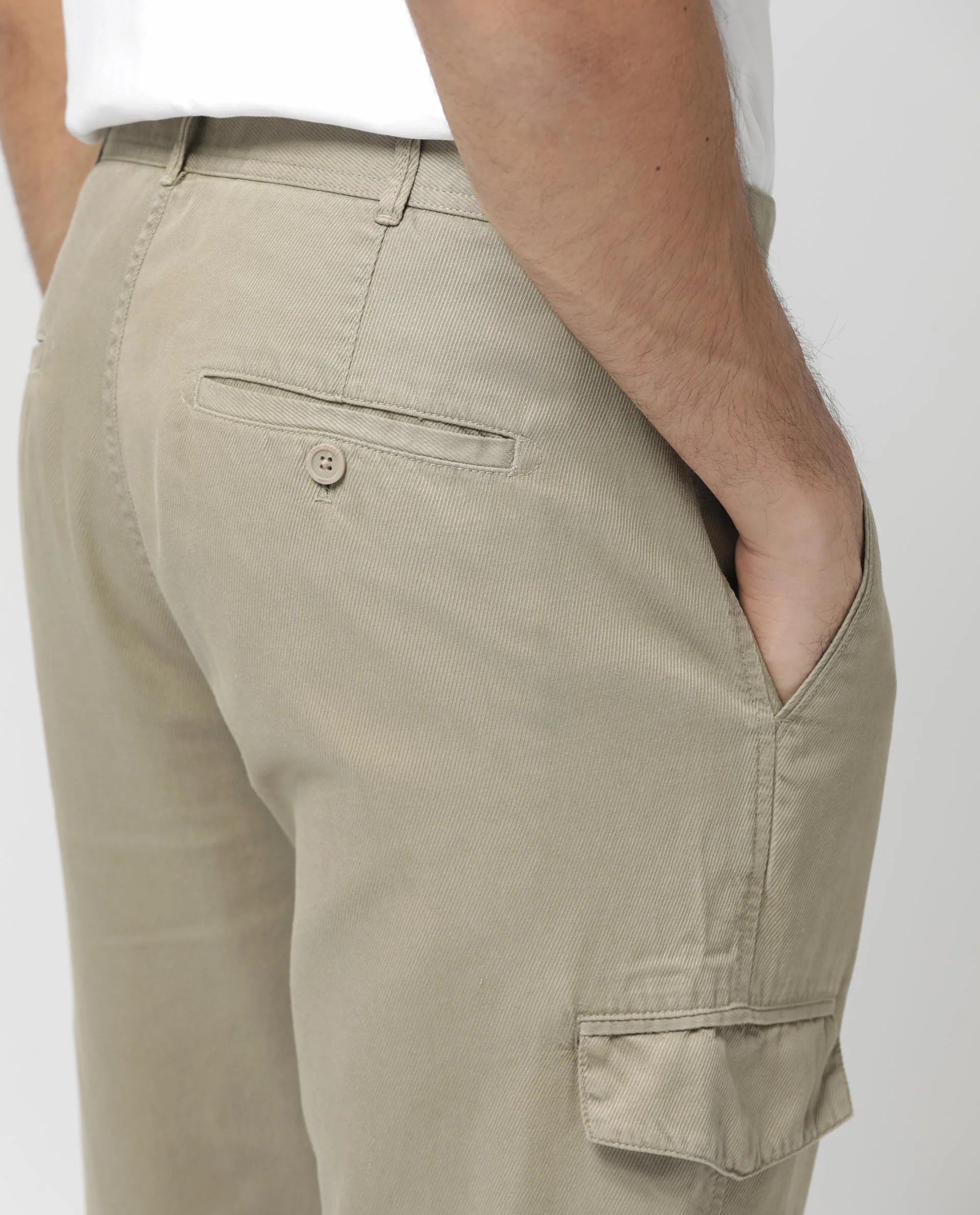Rare Rabbit Men's Curon Pastel Green Cotton Plain Regular Fit Trouser - Image 4