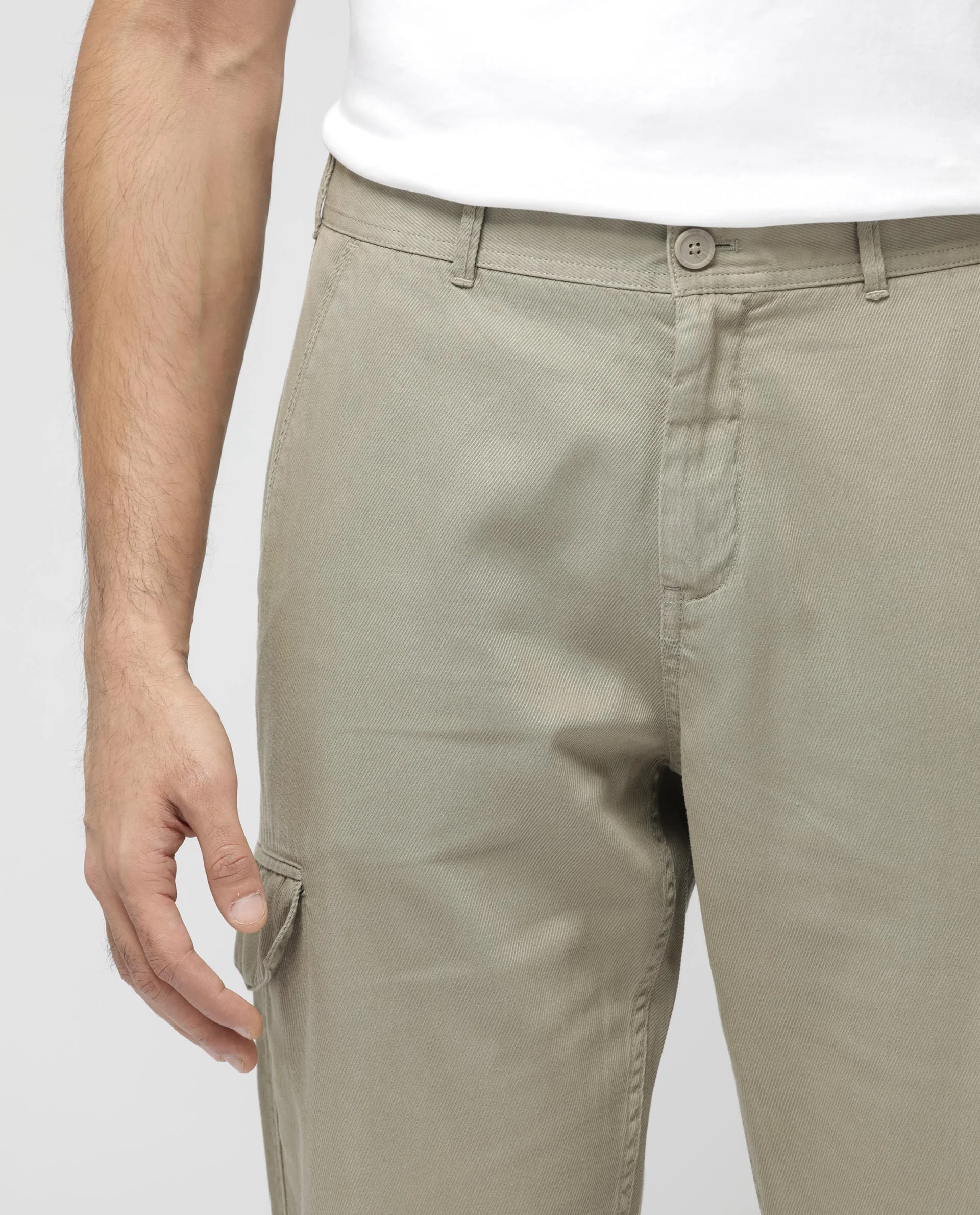 Rare Rabbit Men's Curon Pastel Green Cotton Plain Regular Fit Trouser - Image 6