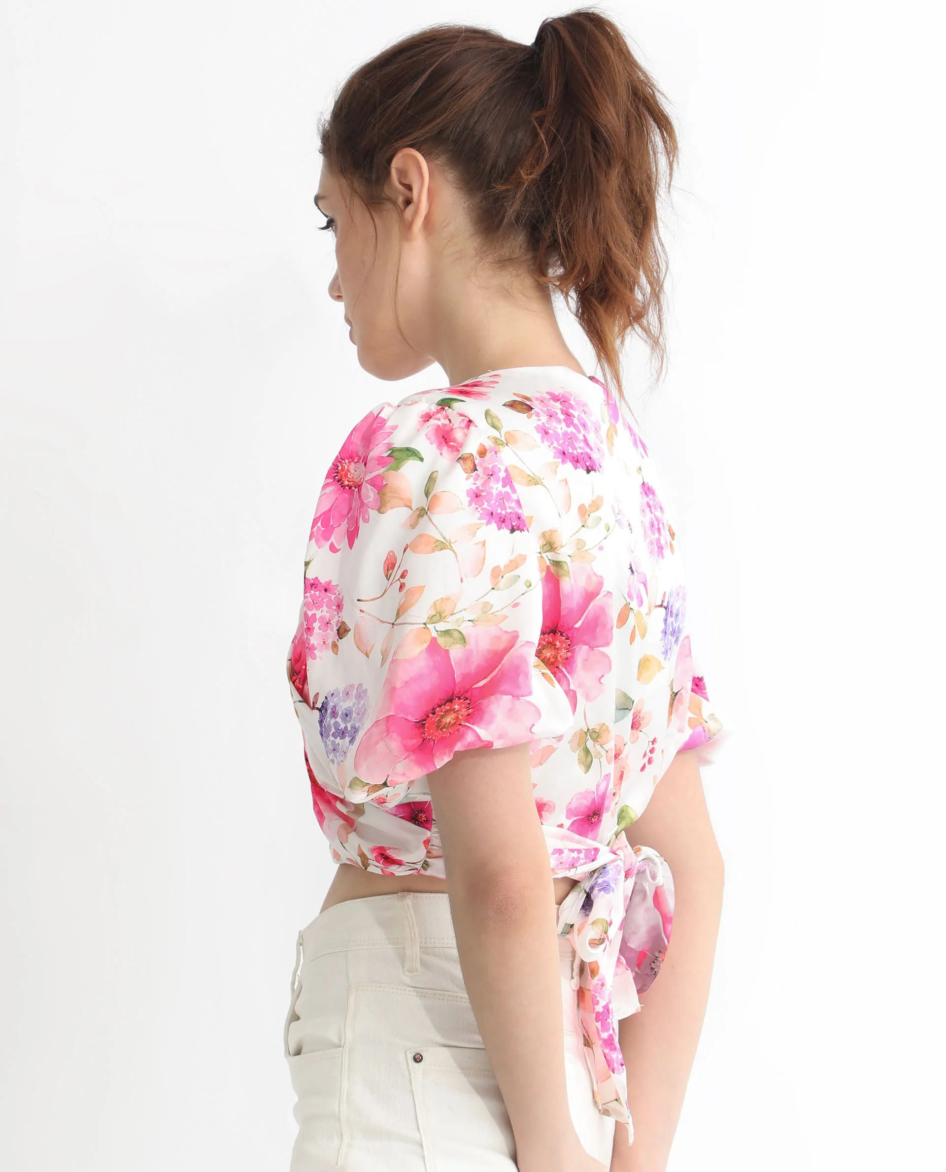 Rareism Women's Dackio White Polyester V-Neck Floral Print Balloon Sleeve Crop Relaxed Fit Top - Image 12