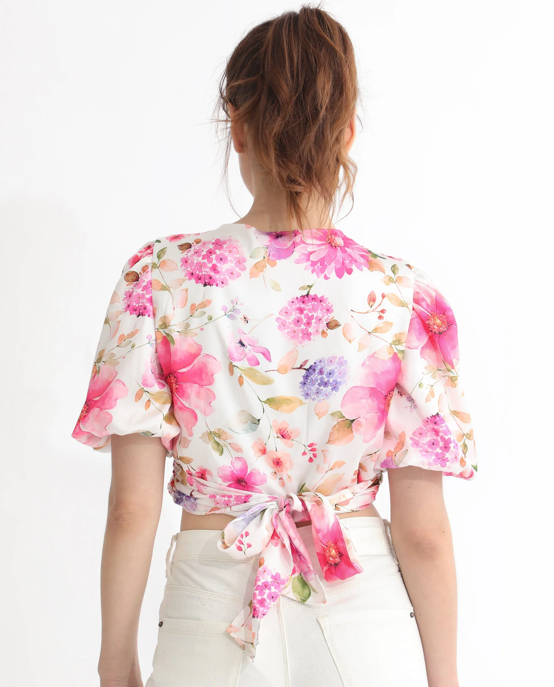 Rareism Women's Dackio White Polyester V-Neck Floral Print Balloon Sleeve Crop Relaxed Fit Top - Image 4