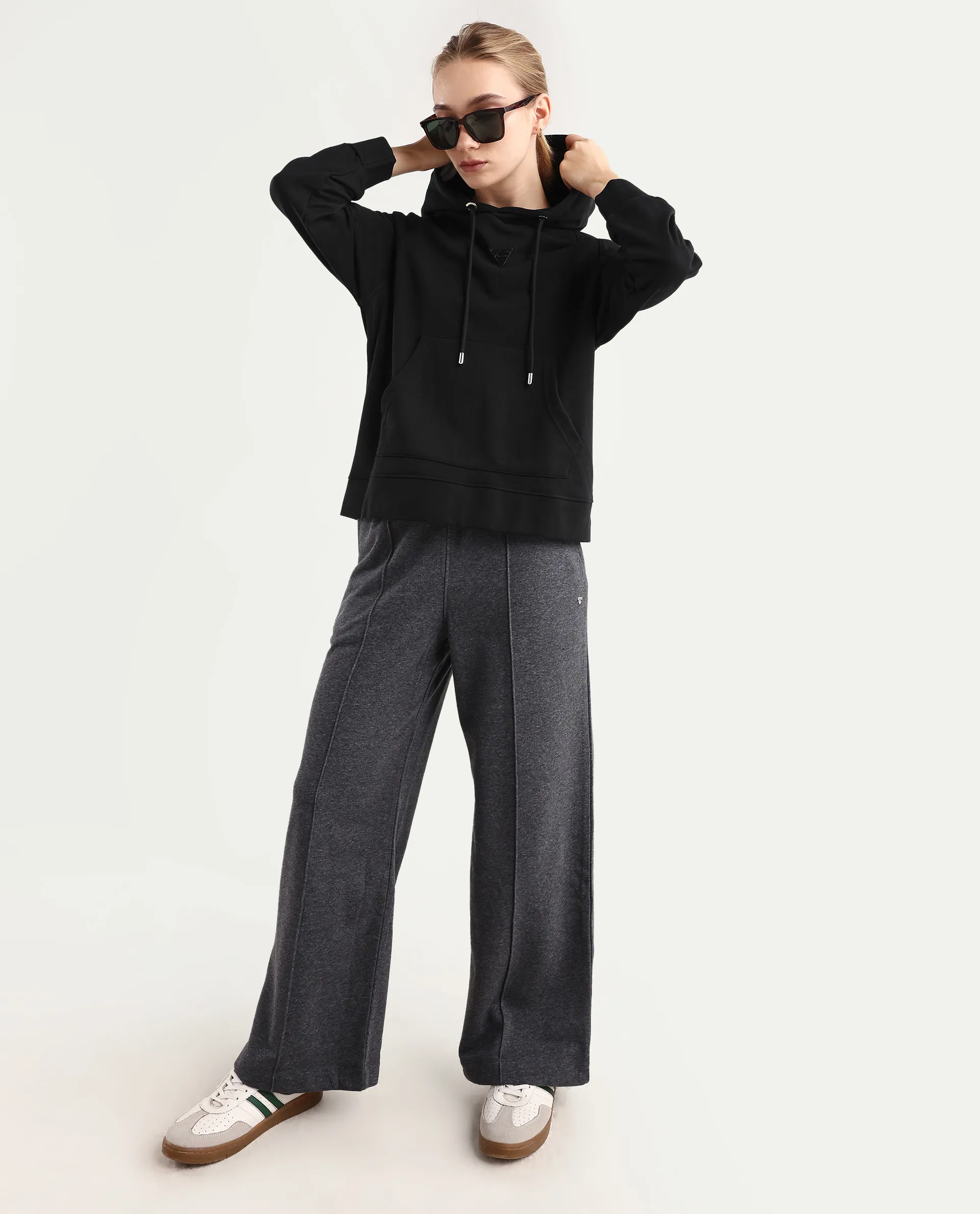 Rareism Women's Dae Black Cotton Blend Hooded Plain Relaxed Fit Sweatshirt - Image 2