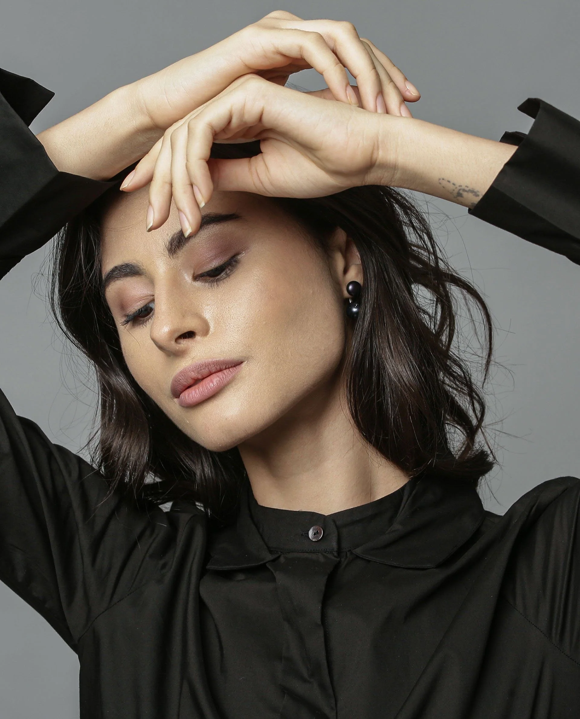 Rareism Women Daisy Black Top Full Sleeves - Image 4