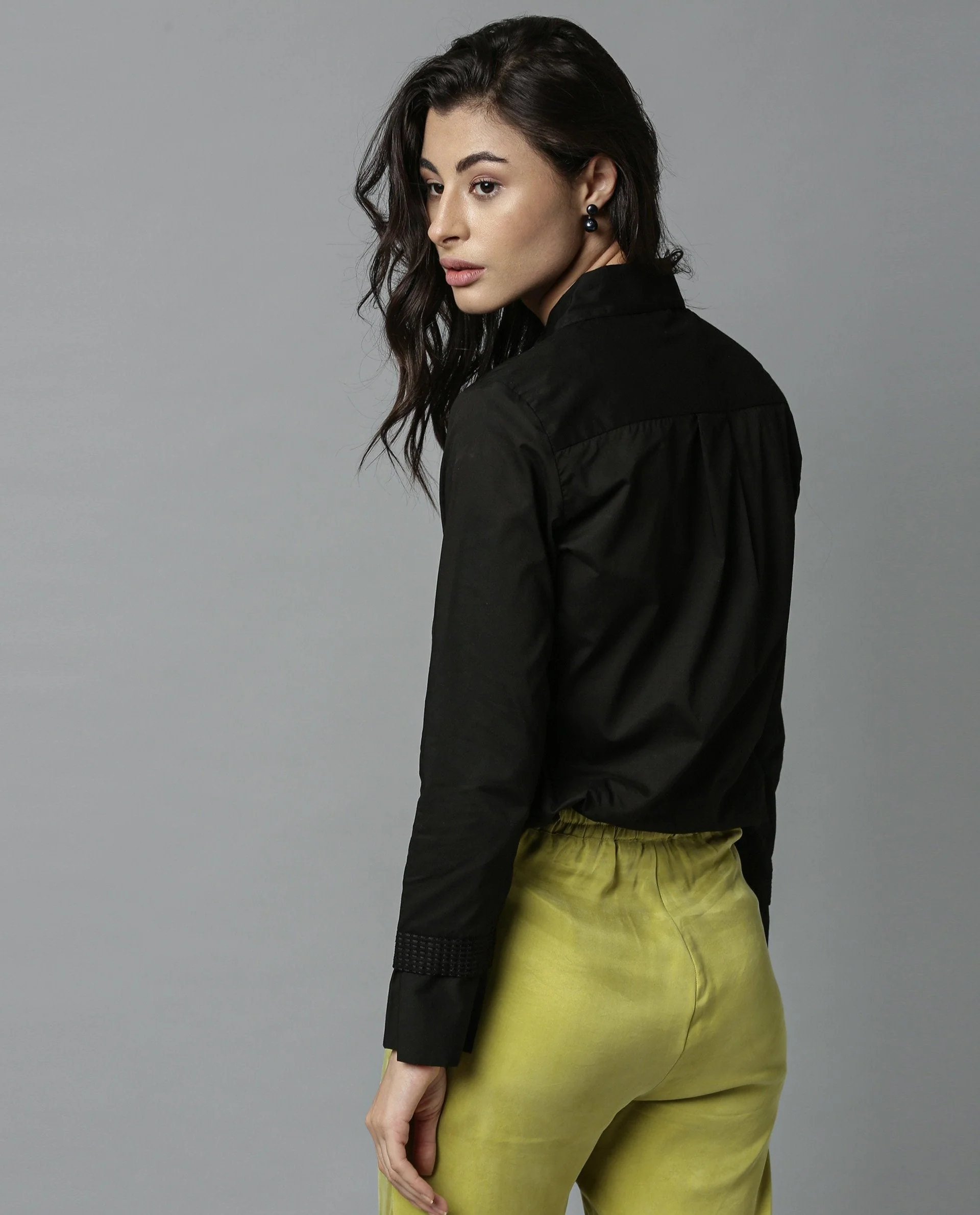 Rareism Women Daisy Black Top Full Sleeves - Image 5