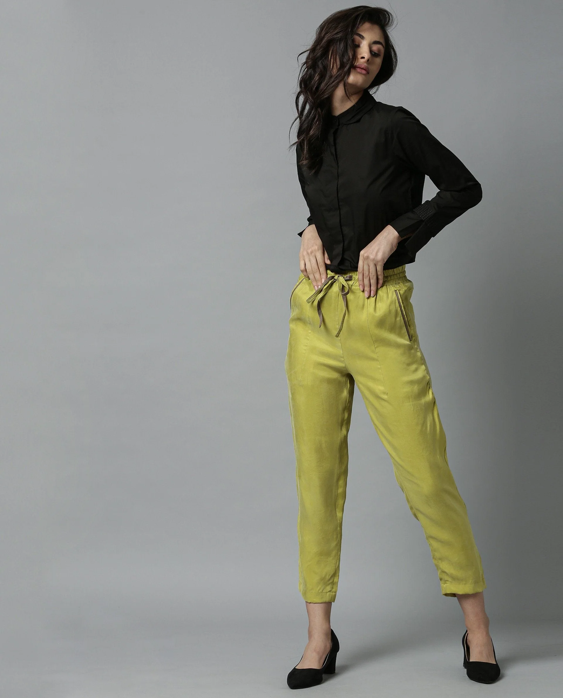 Rareism Women Daisy Black Top Full Sleeves - Image 6