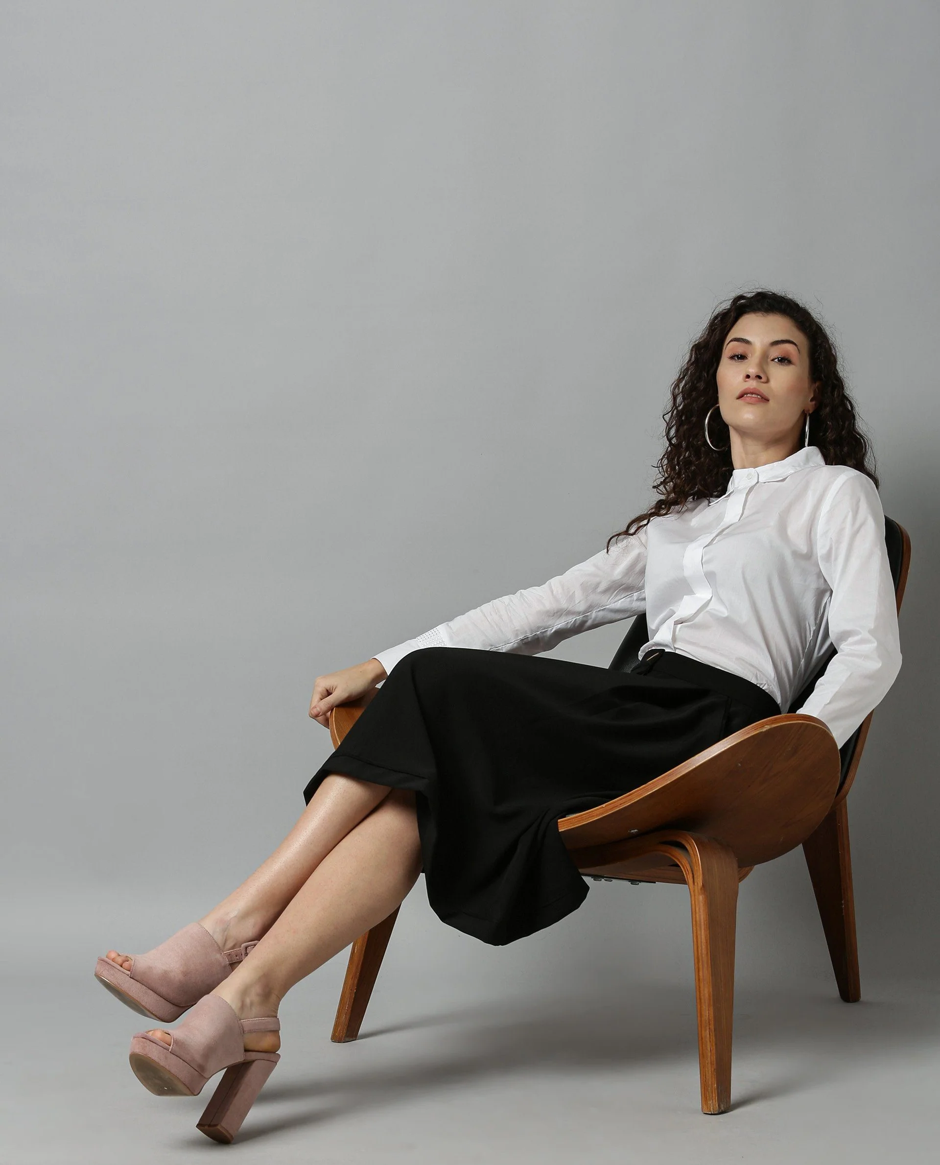 Rareism Women Daisy White Top Full Sleeves - Image 5