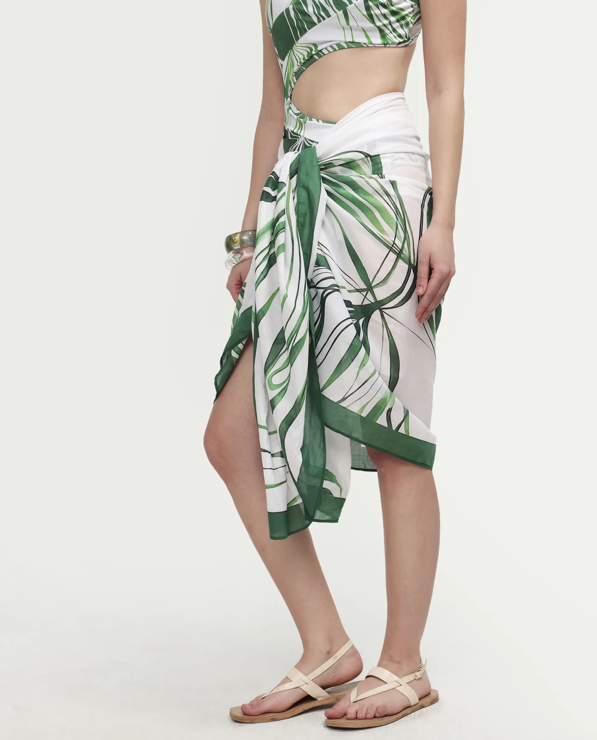 Rareism Women's Daphy Green Abstract Print Scarf - Image 3