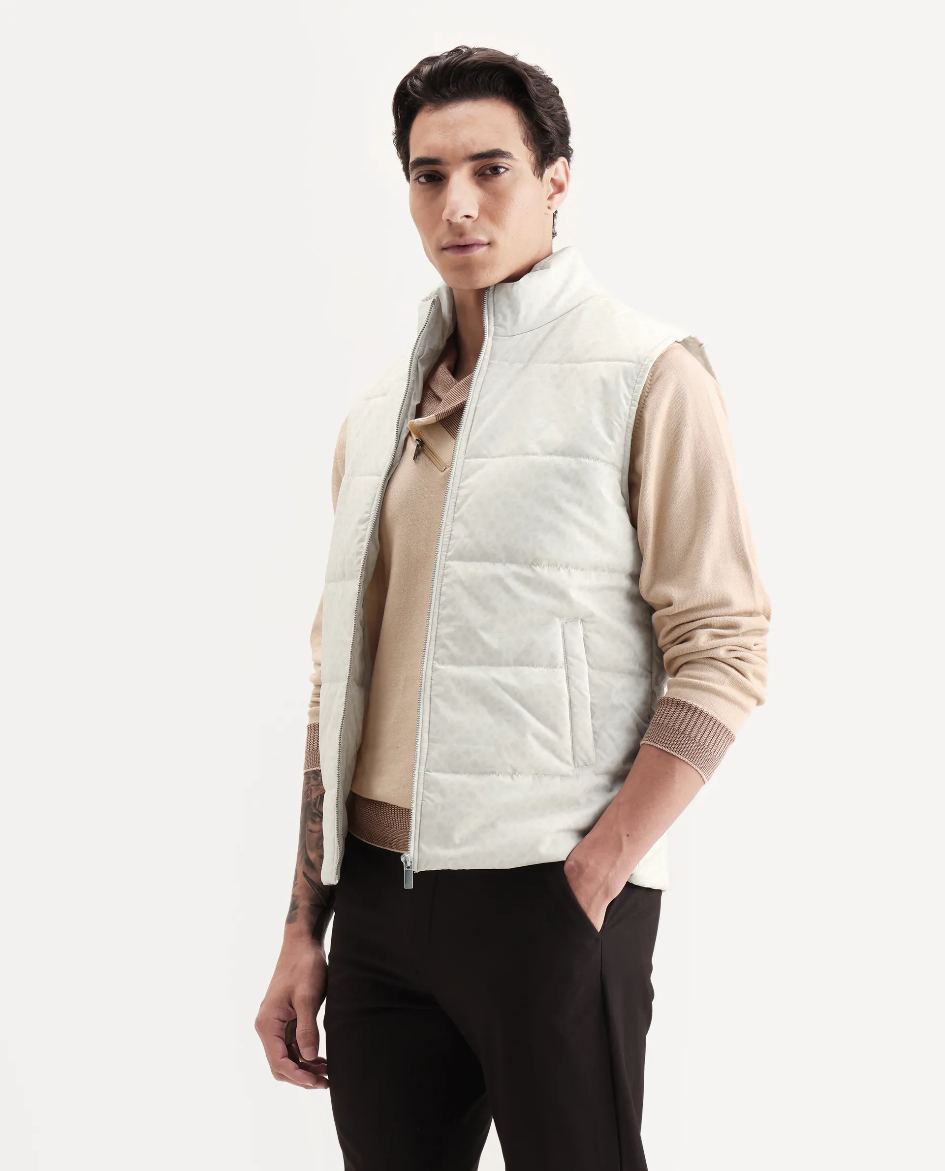 Rare Rabbit Men's Darif White Polyester Printed Regular Fit Sleeveless High Neck Jacket - Image 5
