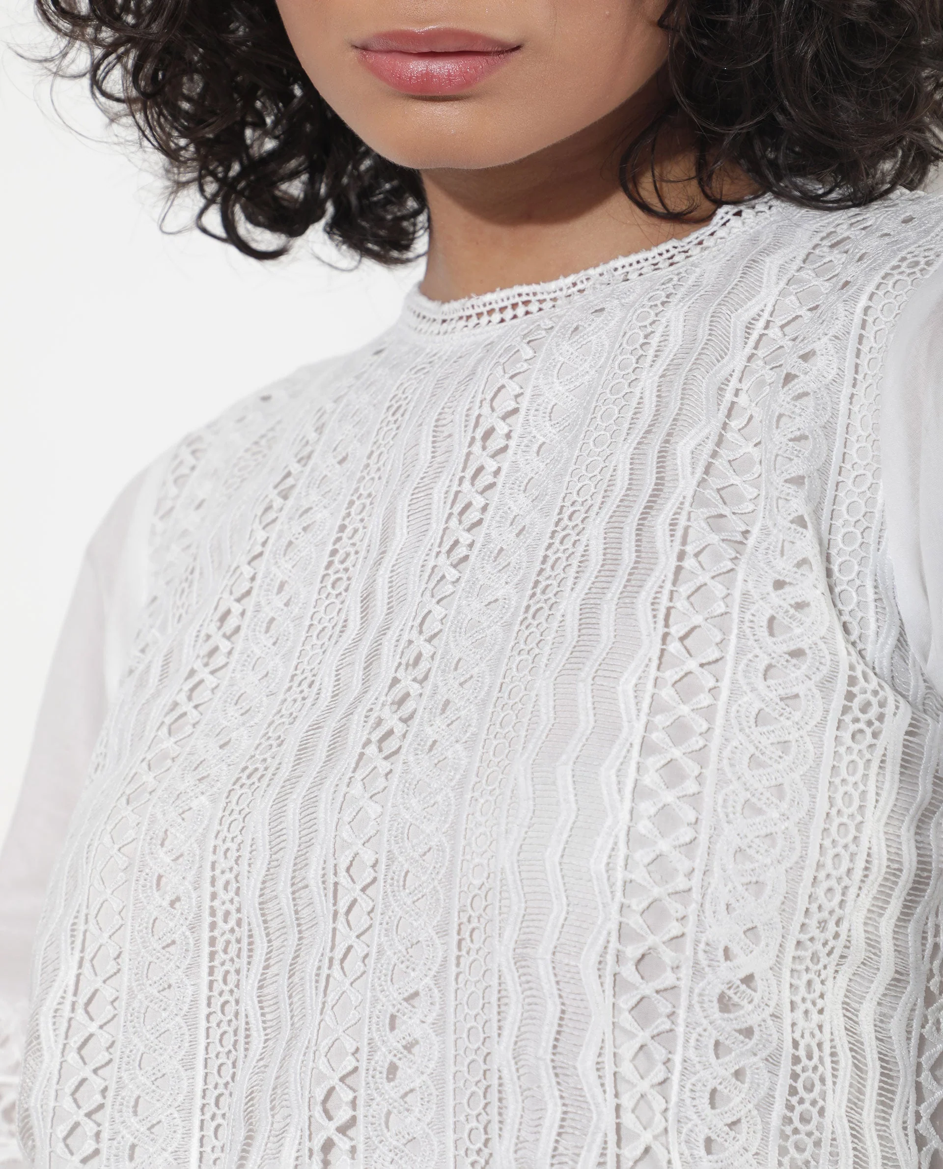 Rareism Women's Darmini White Cotton Crew Neck Plain Puff Sleeves Knee Length Relaxed Fit Dress - Image 8