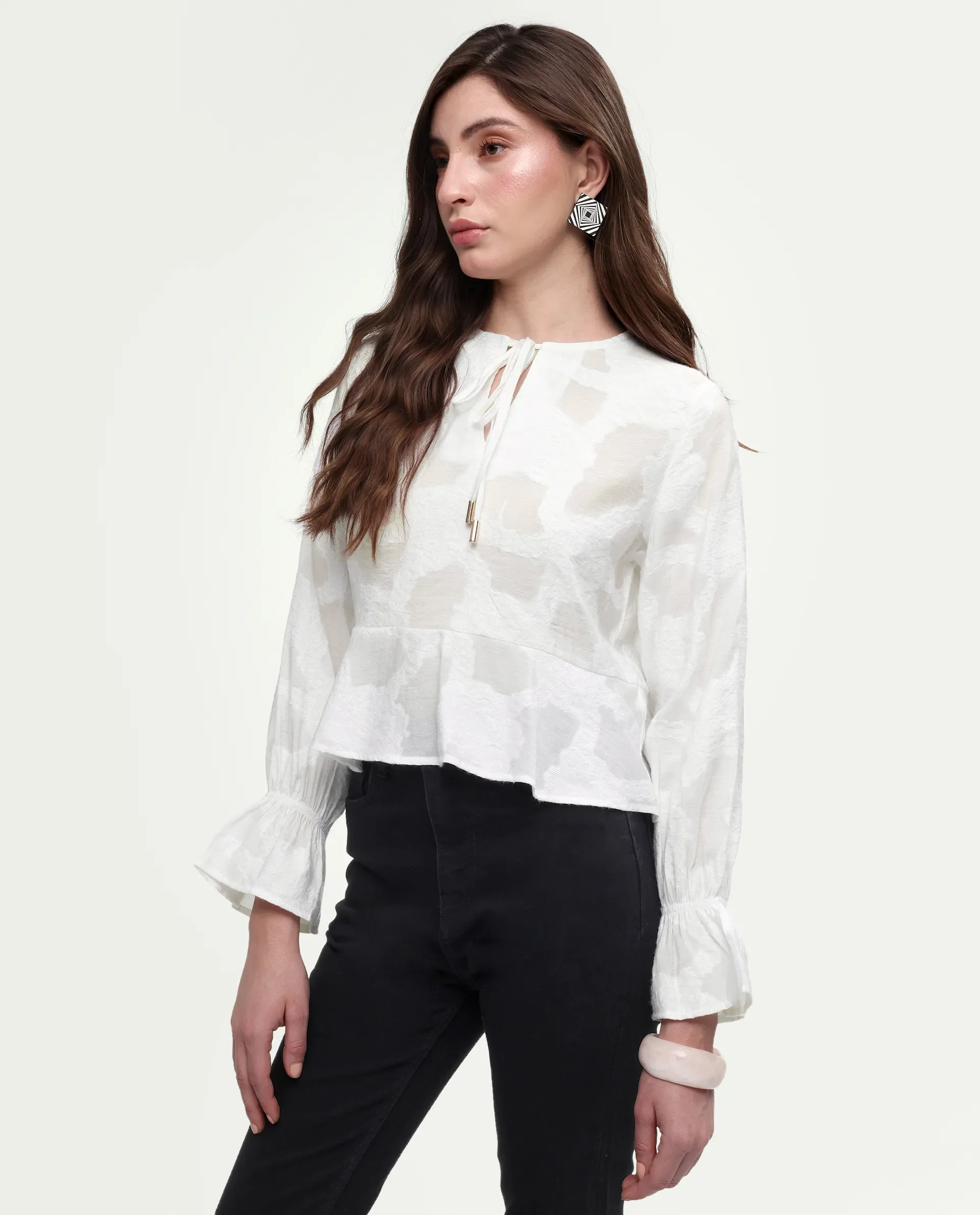 Rareism Women's Daro Offwhite Viscose Blend Tie-Up Regular Plain Top - Image 5