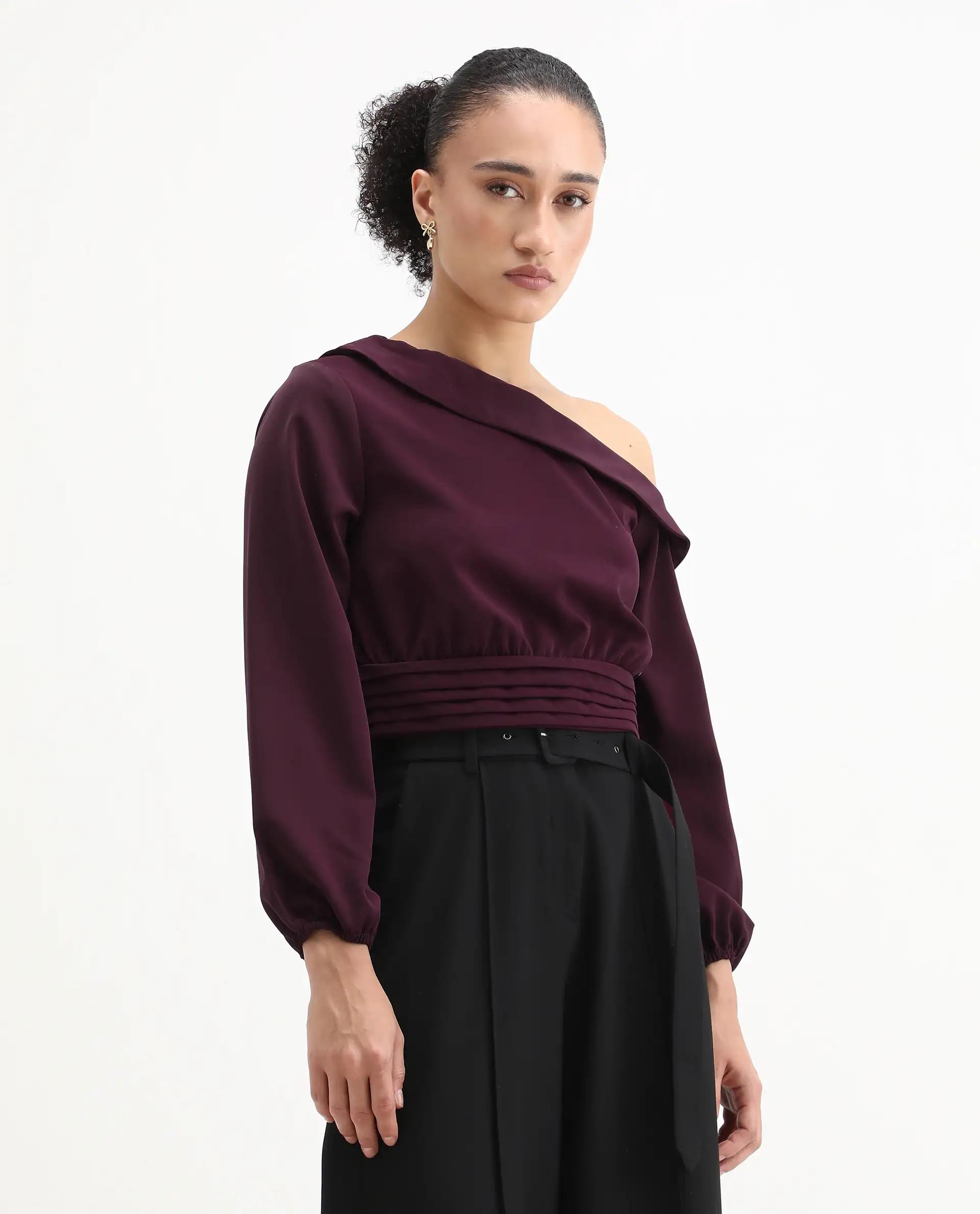 Rareism Women's Darople Red Satin One Shoulder Plain Bishop Sleeve Crop Regular Fit Top - Image 6