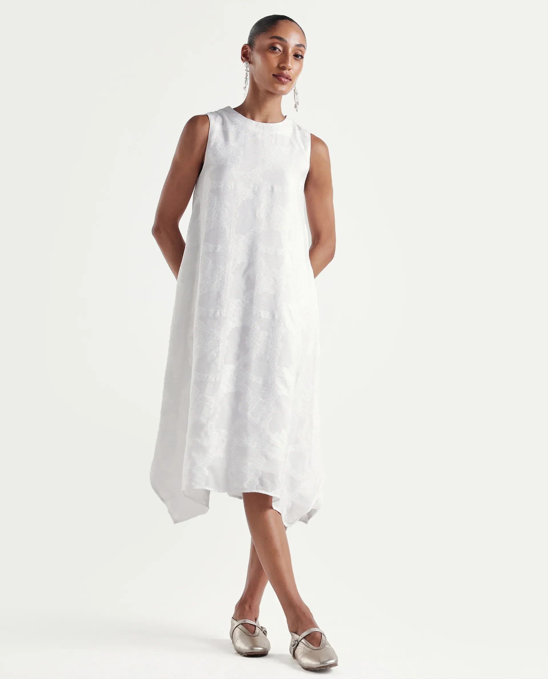 Rareism Women's Dassidy Off White Viscose Blend Crew Neck Button A-Line Jacquard Print Dress - Image 2