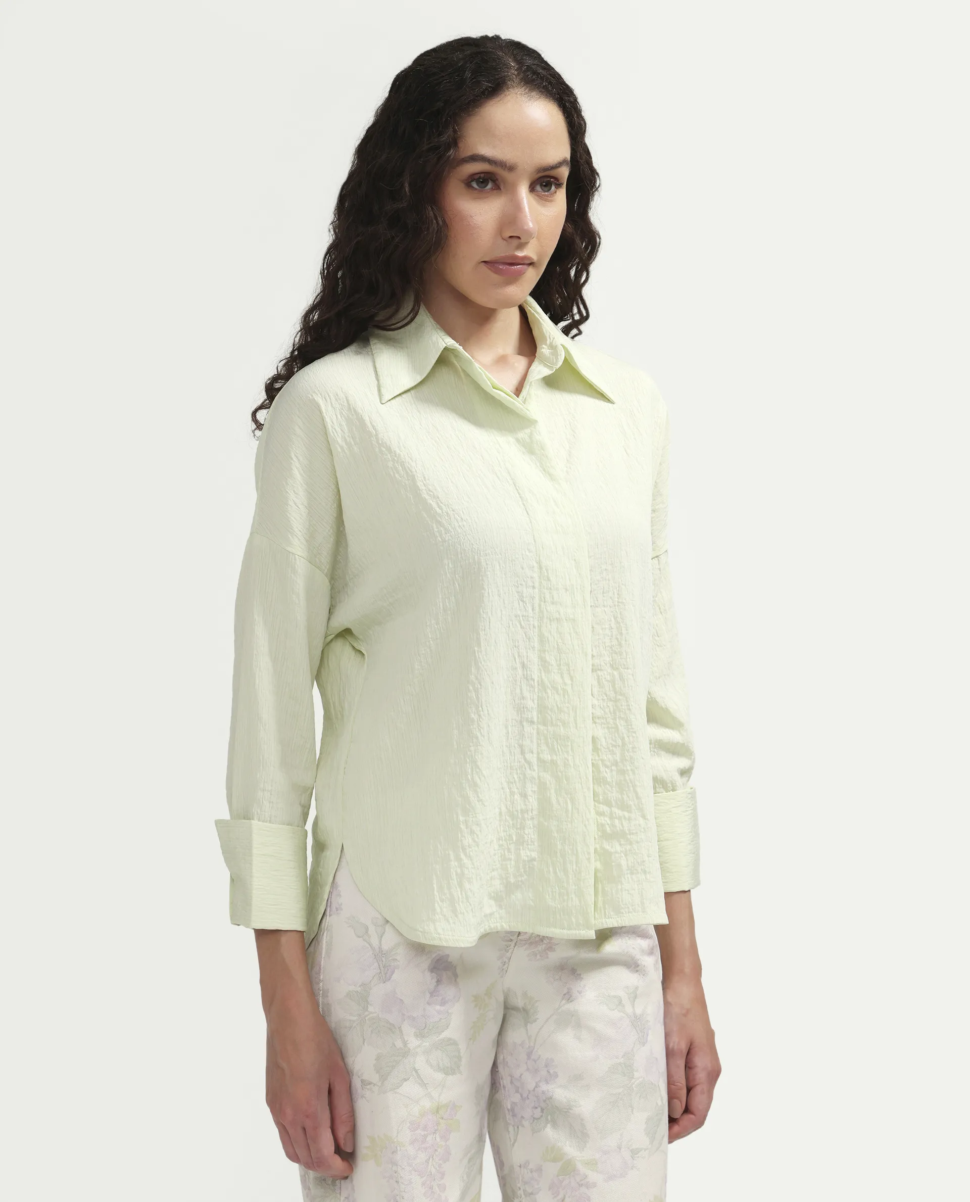 Rareism Women's Davi Light Green Viscose Blend Full Sleeve Collared Relaxed Plain Shirt - Image 7