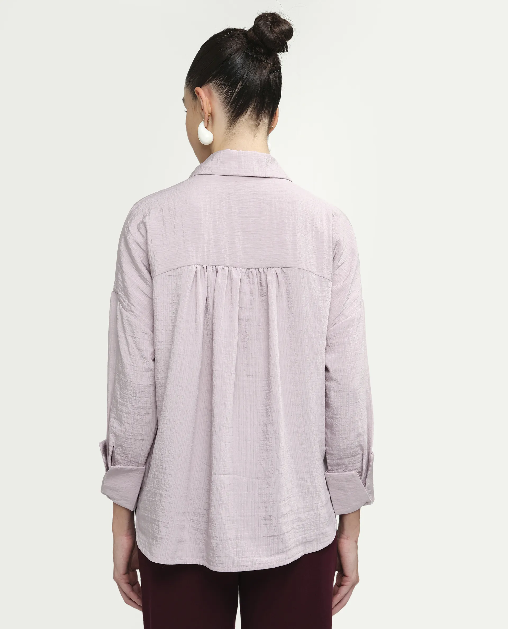 Rareism Women's Davi Light Green Viscose Blend Full Sleeve Collared Relaxed Plain Shirt - Image 7