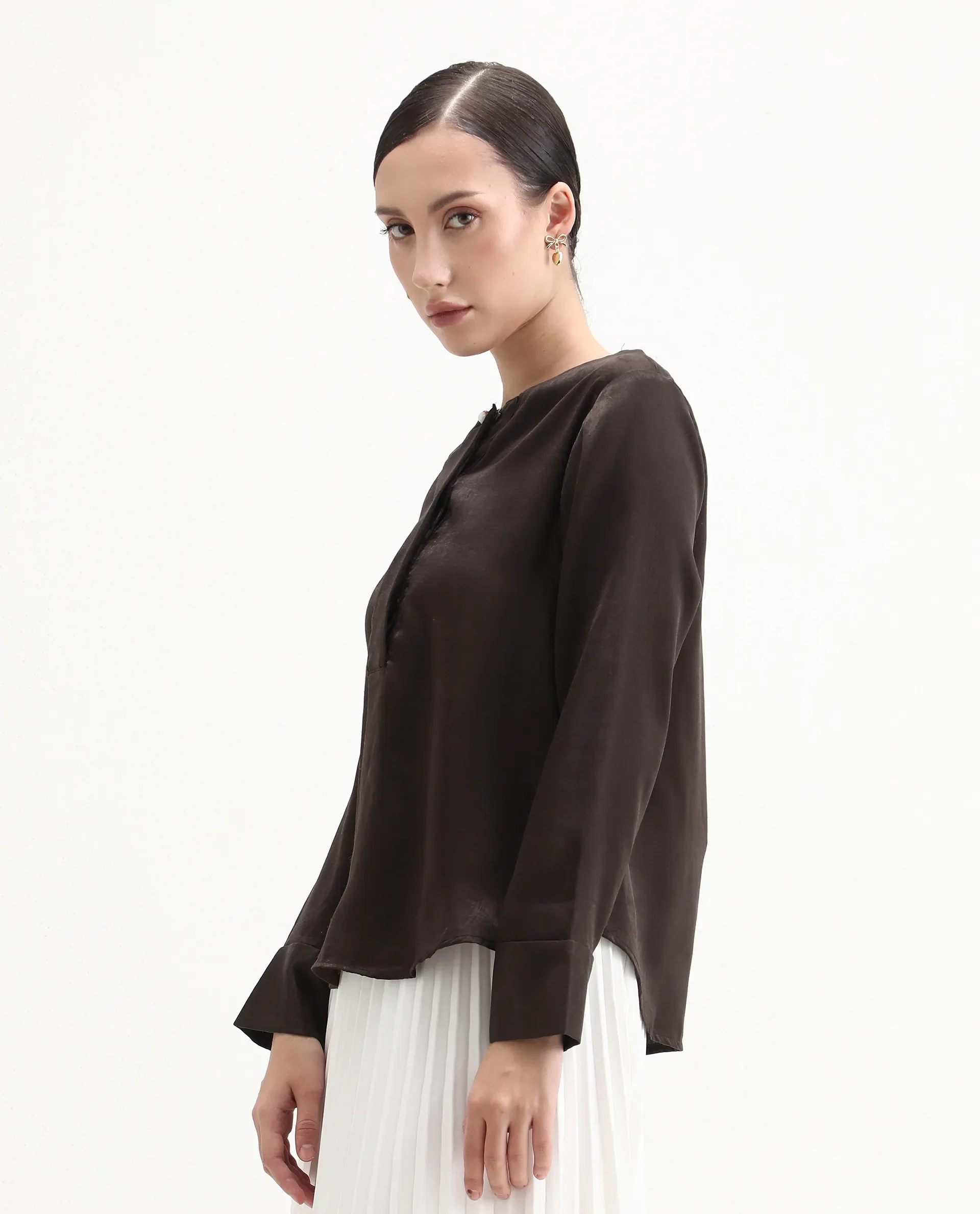 Rareism Women's Daxzo Brown Velvet Crew Neck Plain Relaxed Fit Top - Image 5