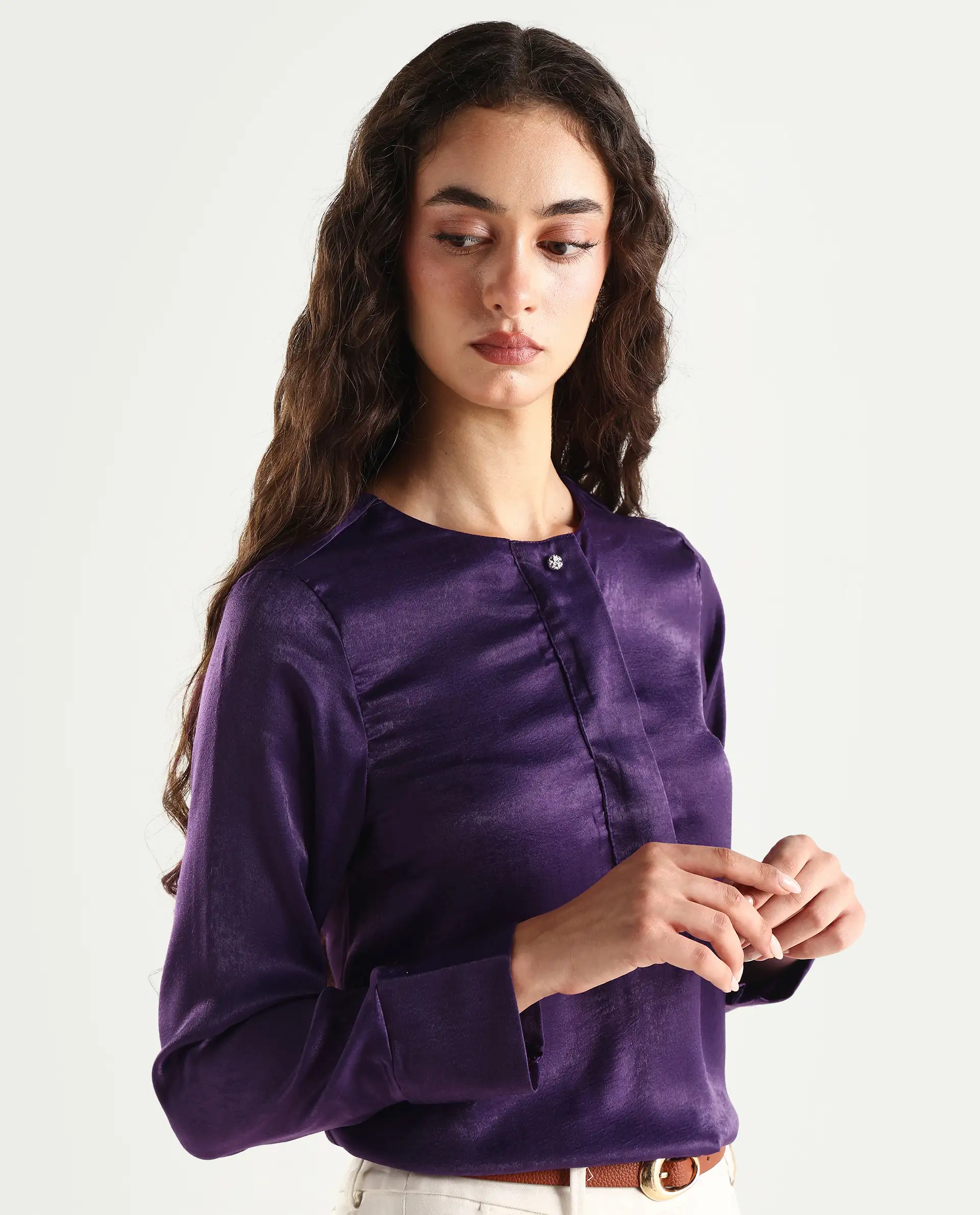 Rareism Women's Daxzo Purple Velvet Crew Neck Plain Relaxed Fit Top - Image 4