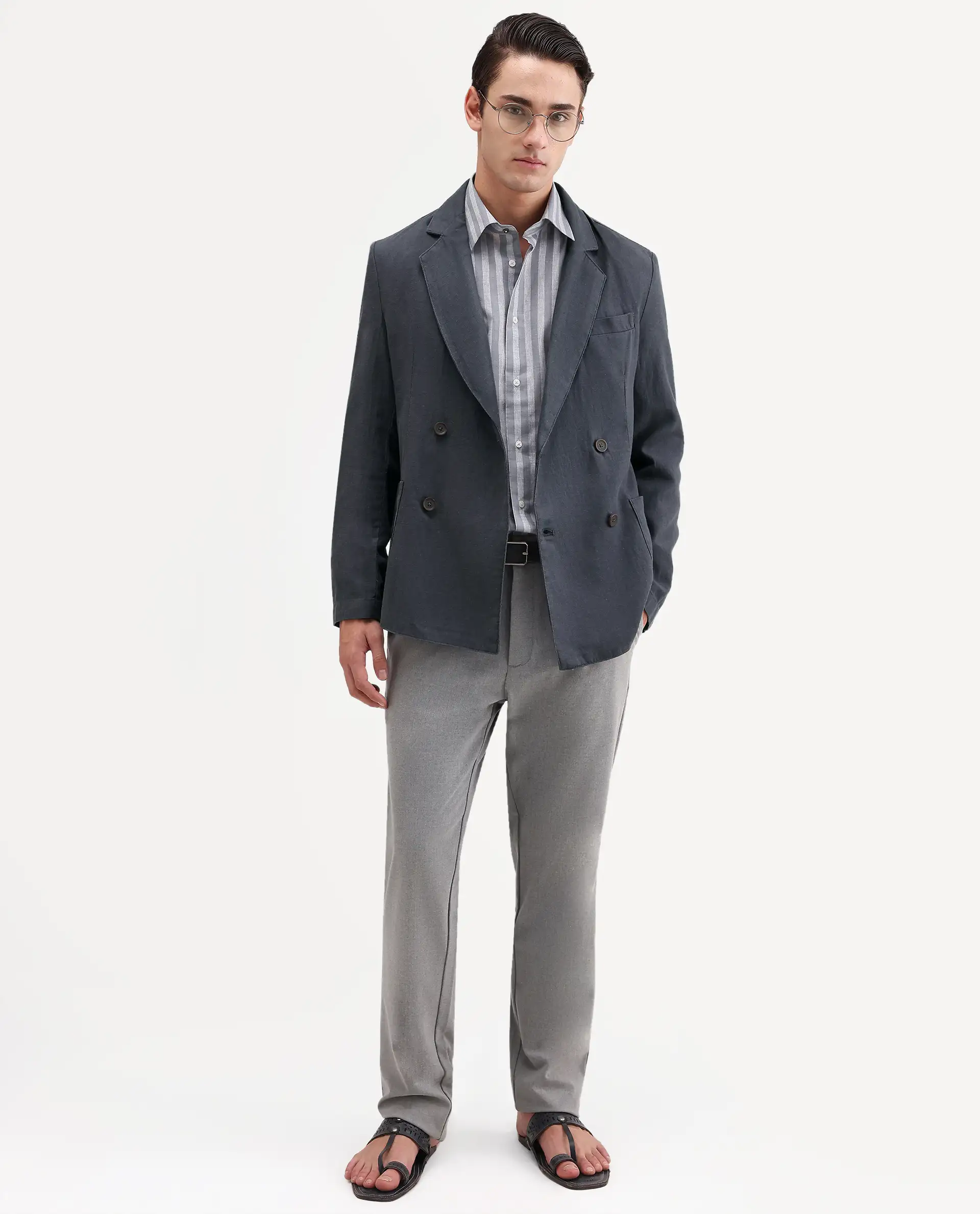 Rare Rabbit Men's Deb Dark Grey Linen Blend Fabric Lapel Neck Tailored Fit Plain Blazer - Image 2
