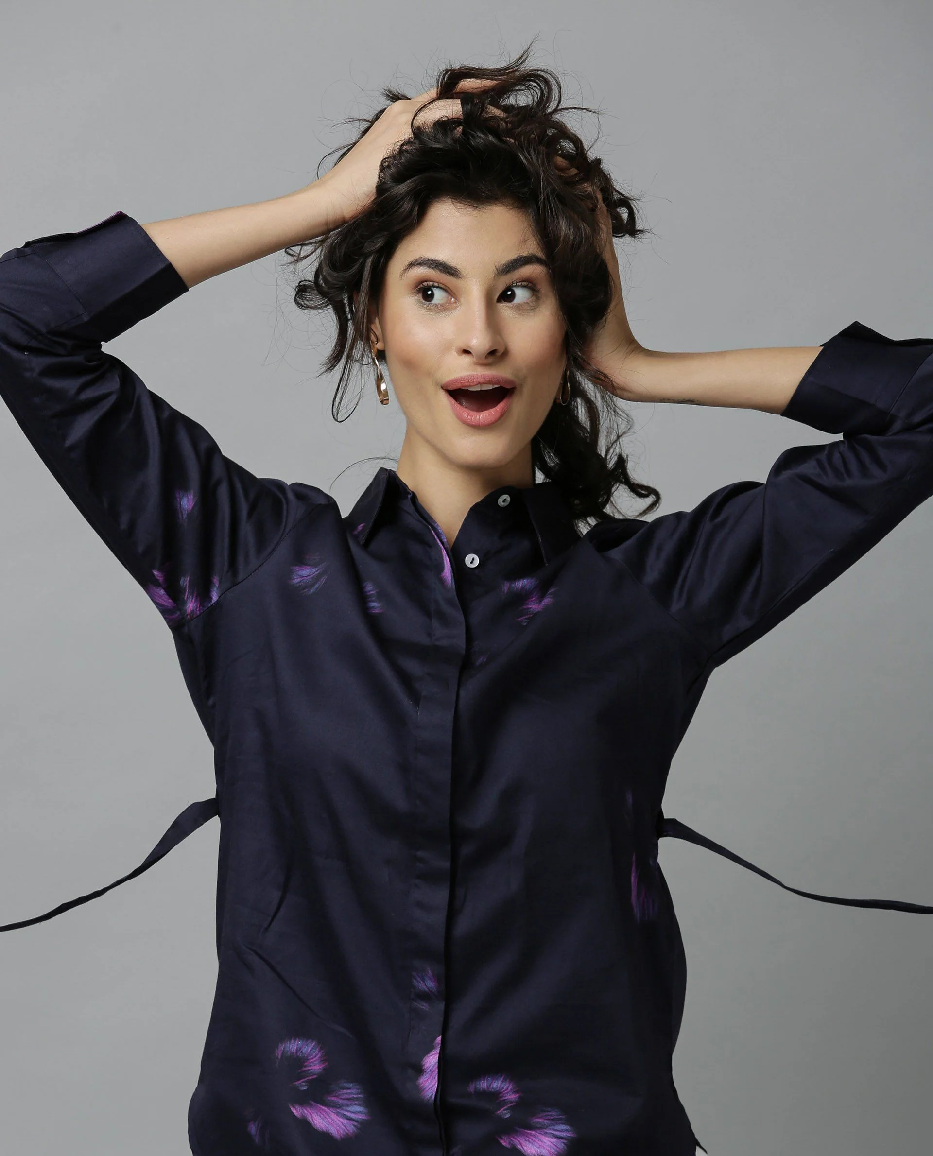 Rareism Women Demi Navy Top Full Sleeves Printed - Image 3