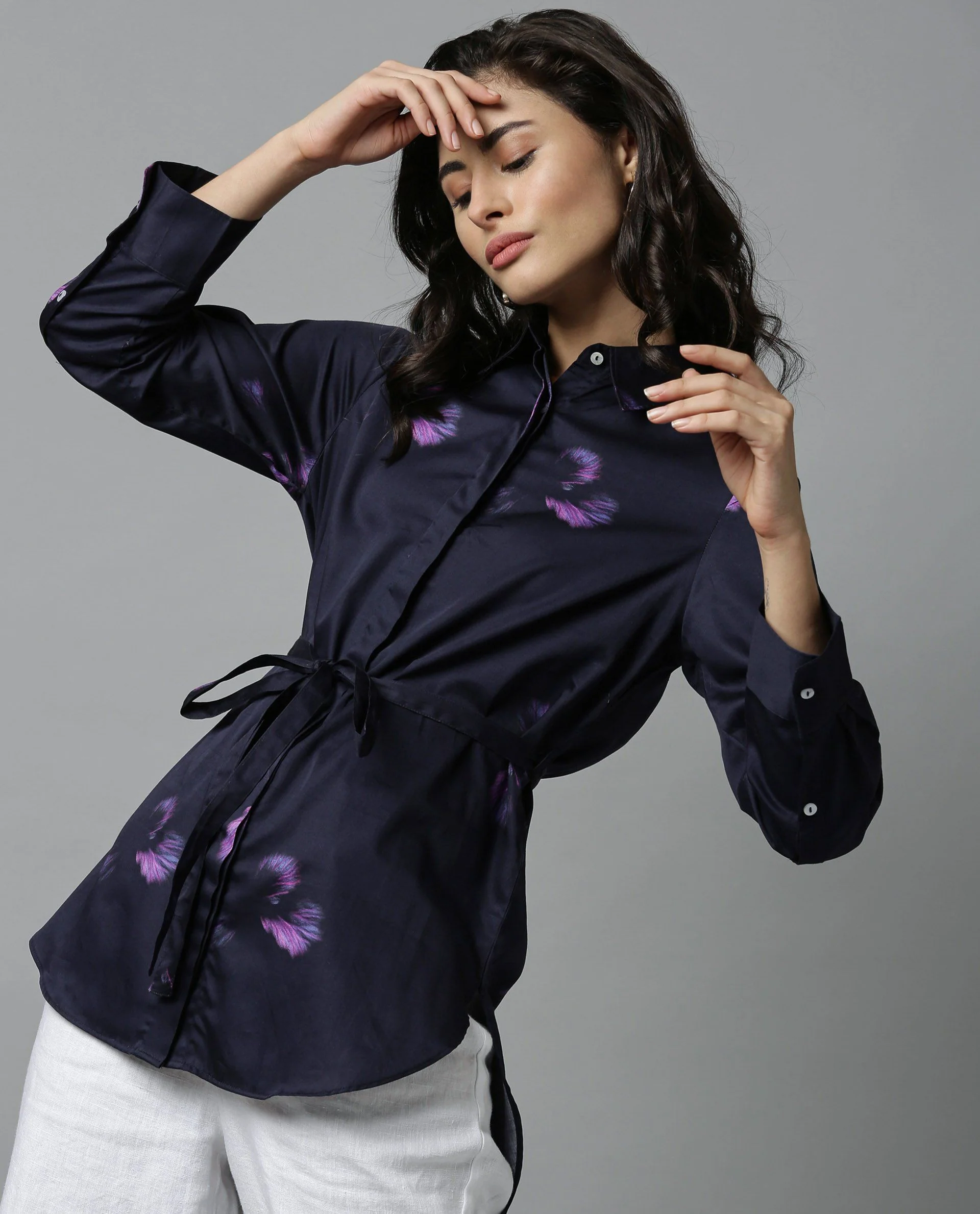 Rareism Women Demi Navy Top Full Sleeves Printed - Image 6