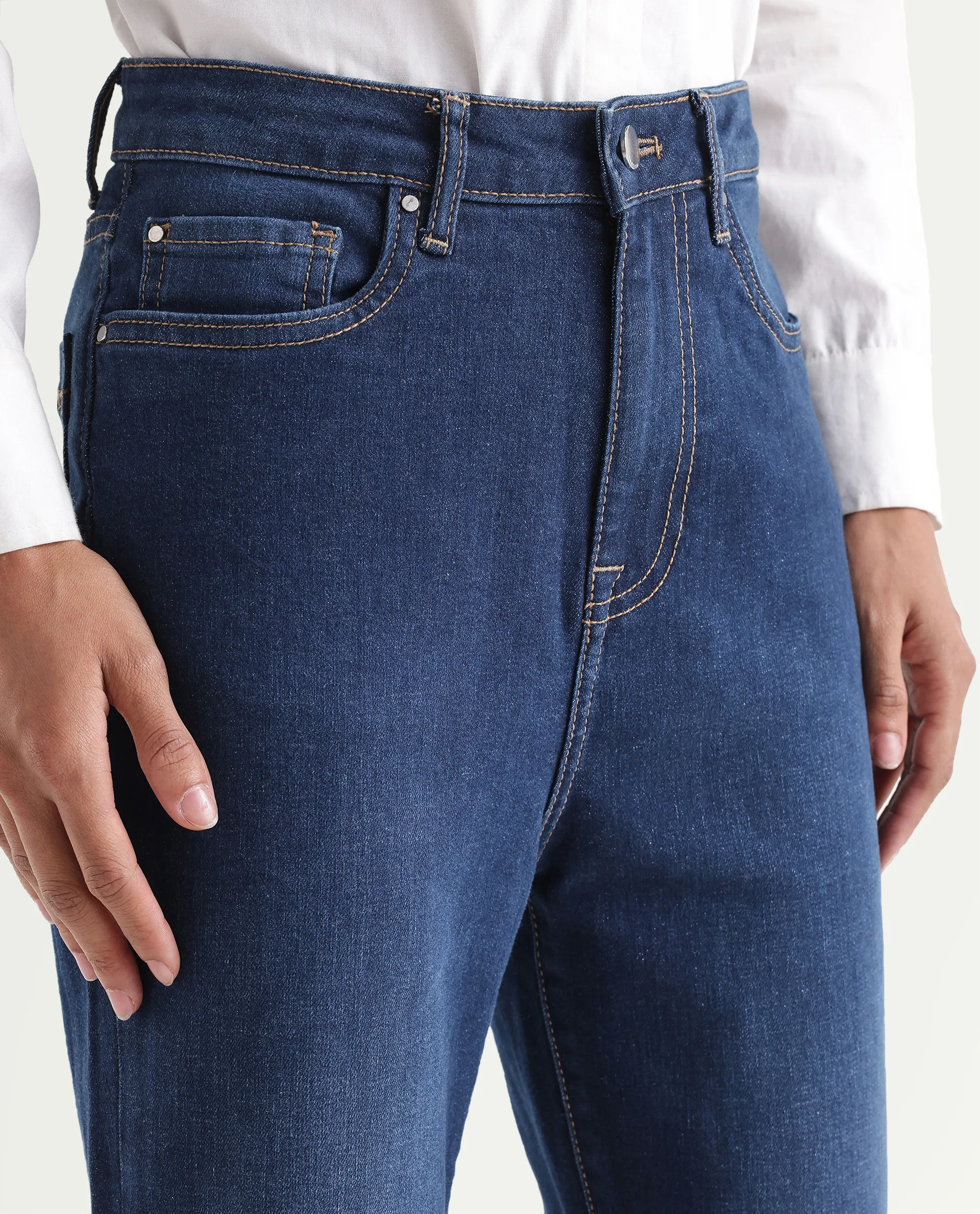 Rareism Women's Denfa Dark Blue Cotton Blend Bootcut Plain Jeans - Image 4