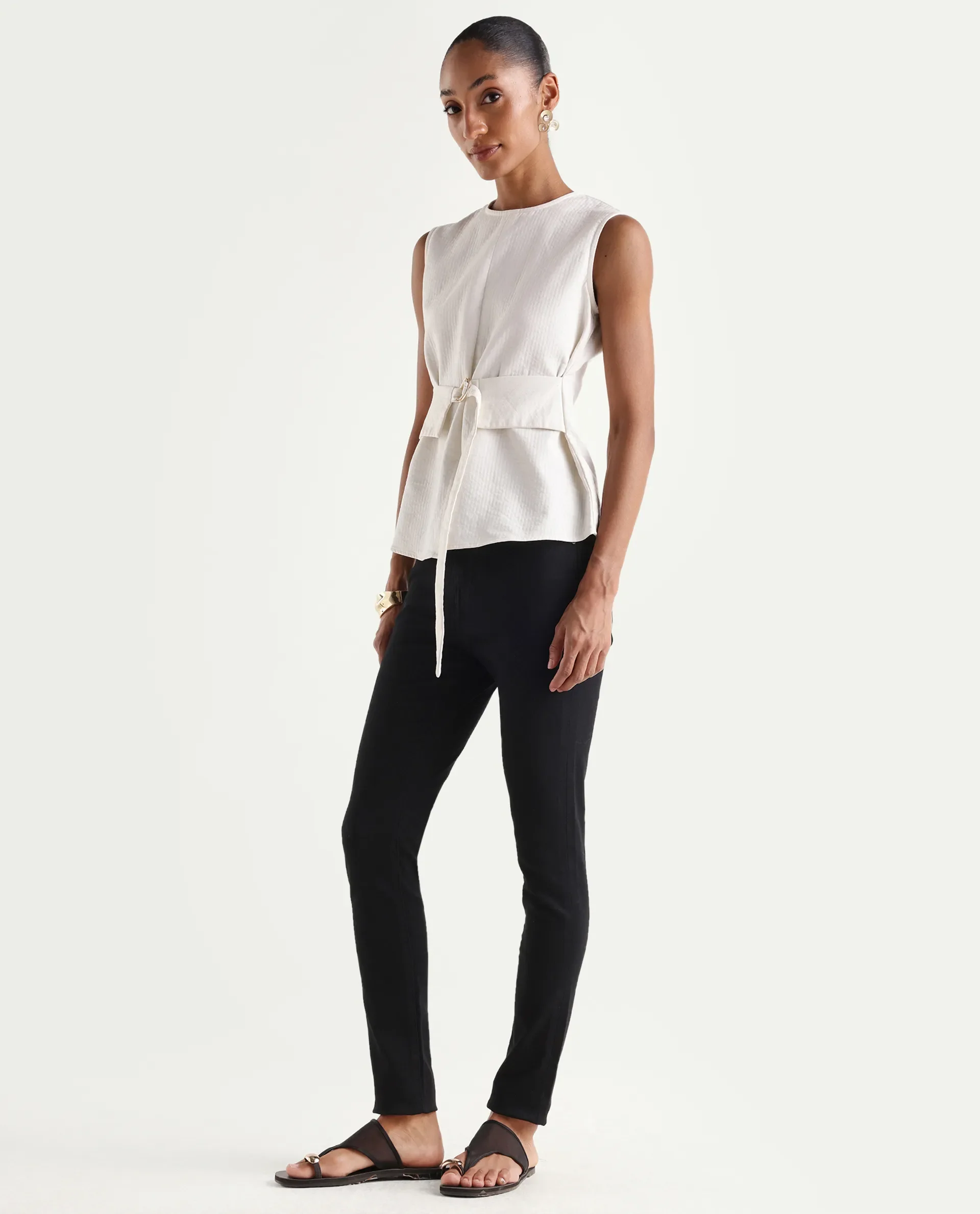 Rareism Women's Dengo Black Cotton Blend Skinny Plain Jeans - Image 5