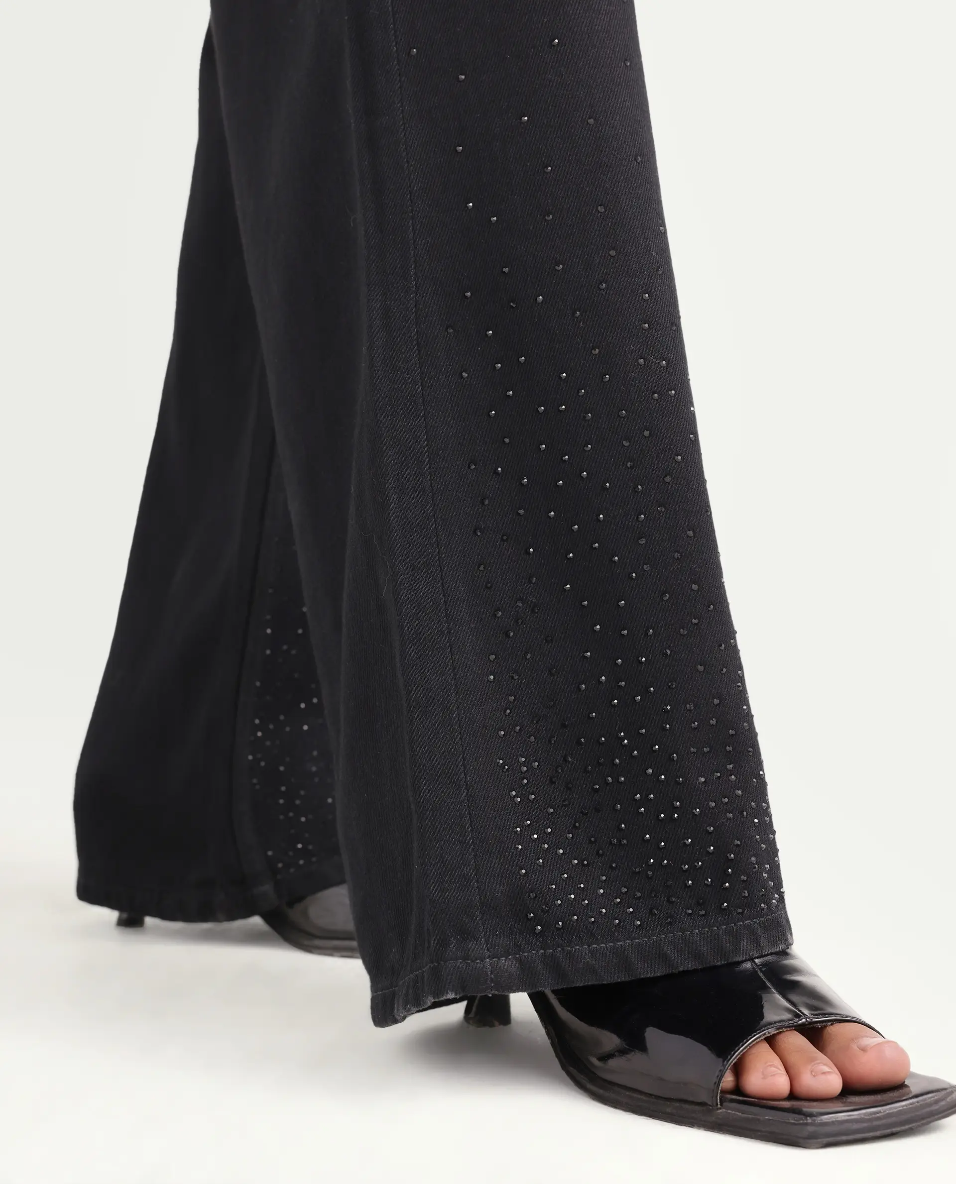 Rareism Women's Denir Black Cotton Wide Plain Denim - Image 5