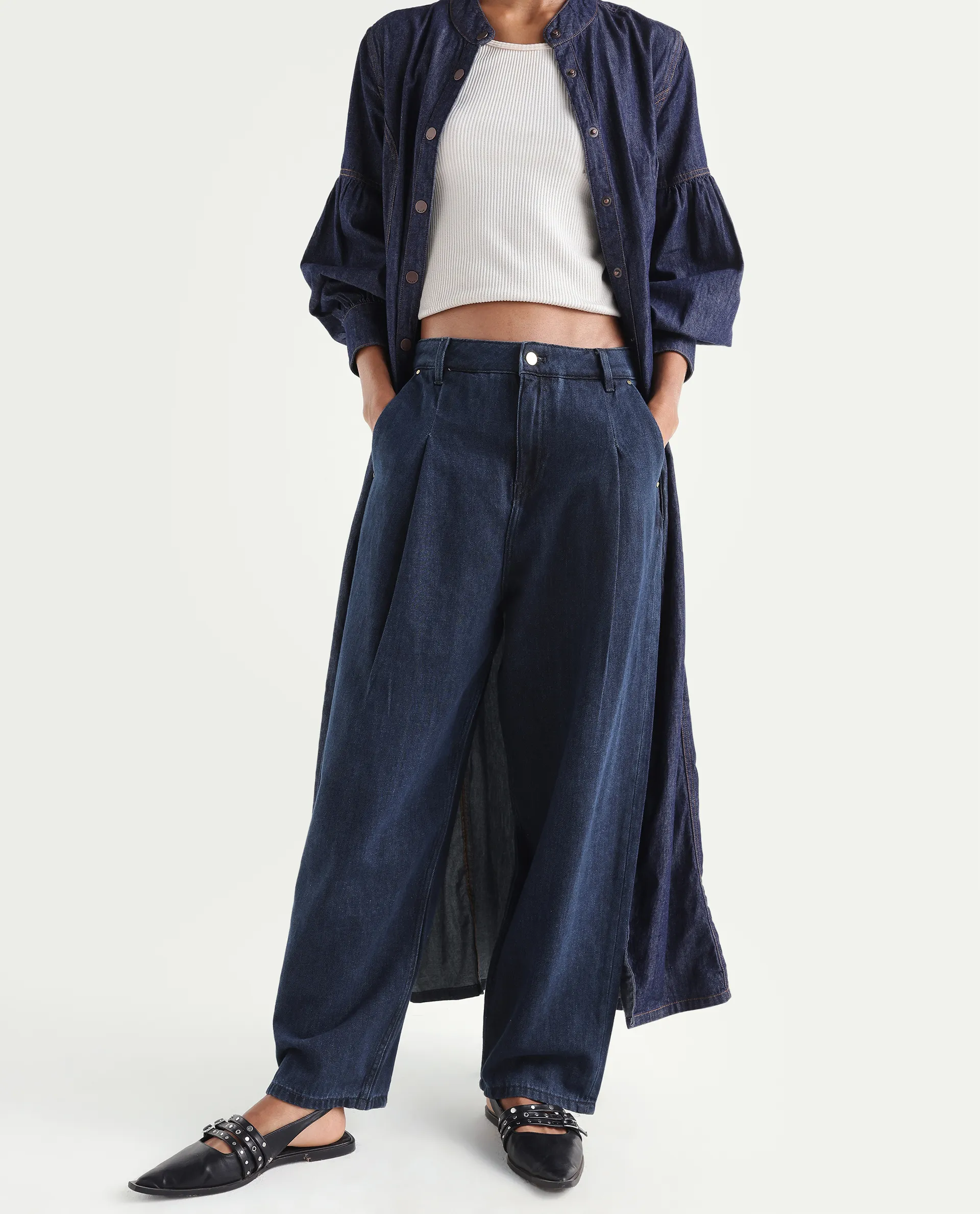 Rareism Women's Denop Dark Blue Cotton Tall Barrel Fit Plain Jeans - Image 2