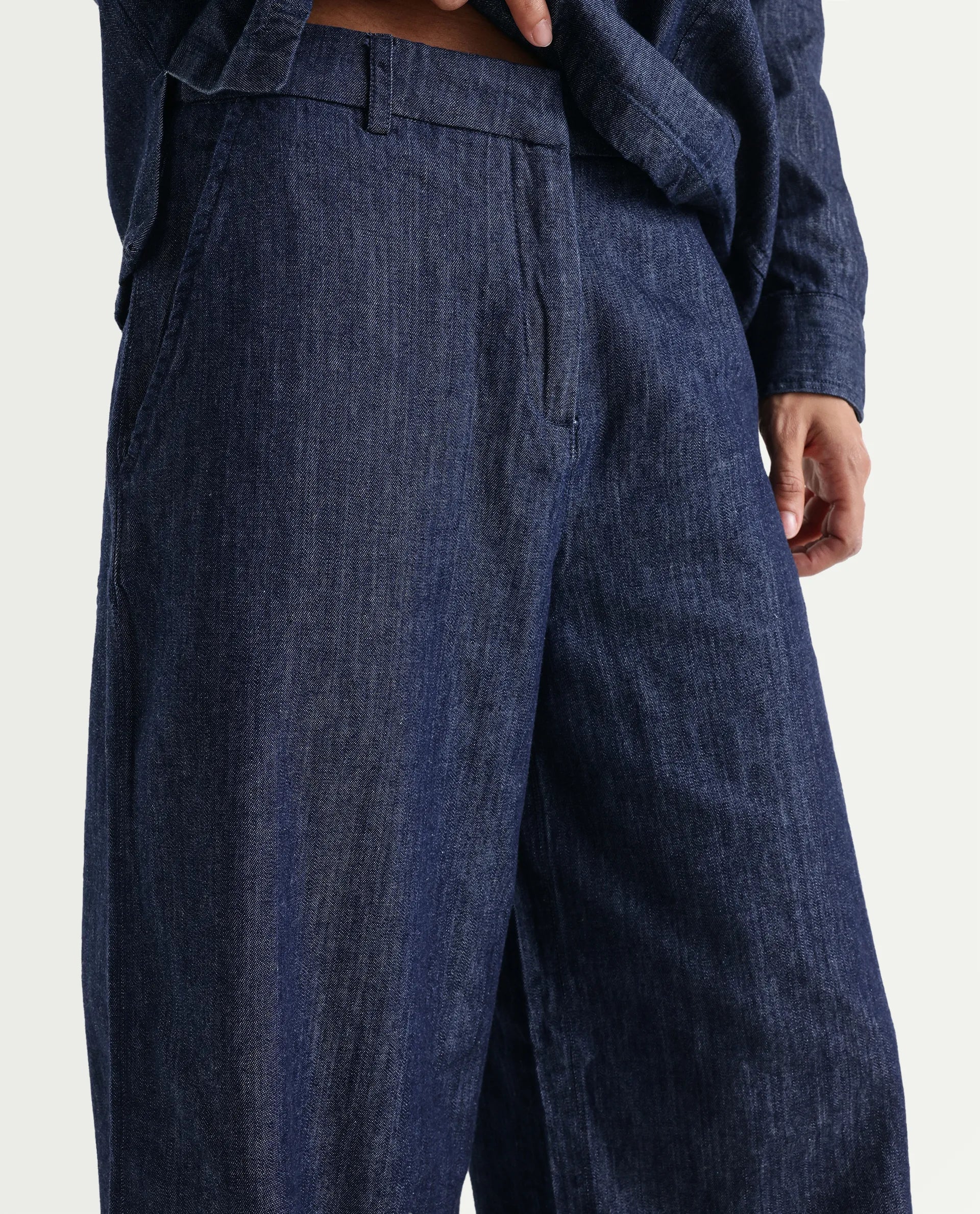 Rareism Women's Dento-B Dark Blue Cotton Wide Plain Jeans - Image 4