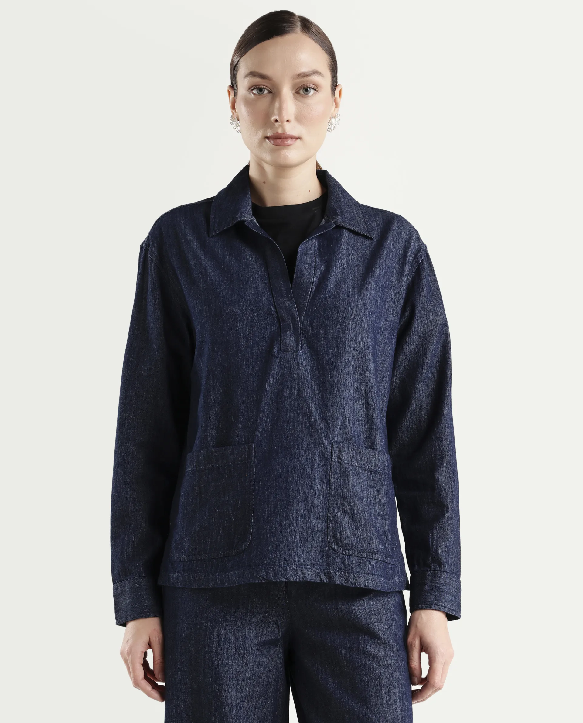 Rareism Women's Dento Blue Cotton Spread Collar Relaxed Plain Top - Image 3