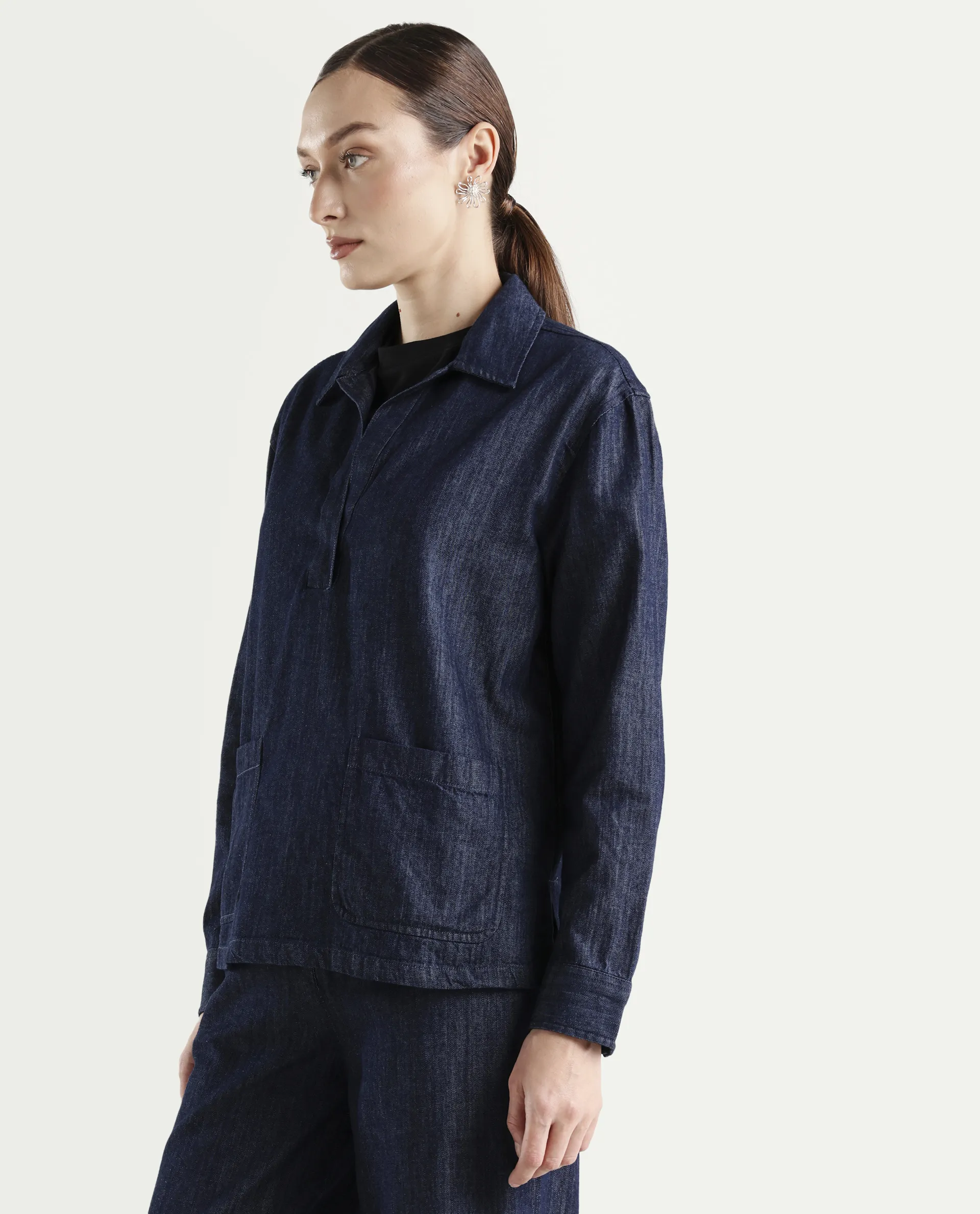 Rareism Women's Dento Blue Cotton Spread Collar Relaxed Plain Top - Image 5