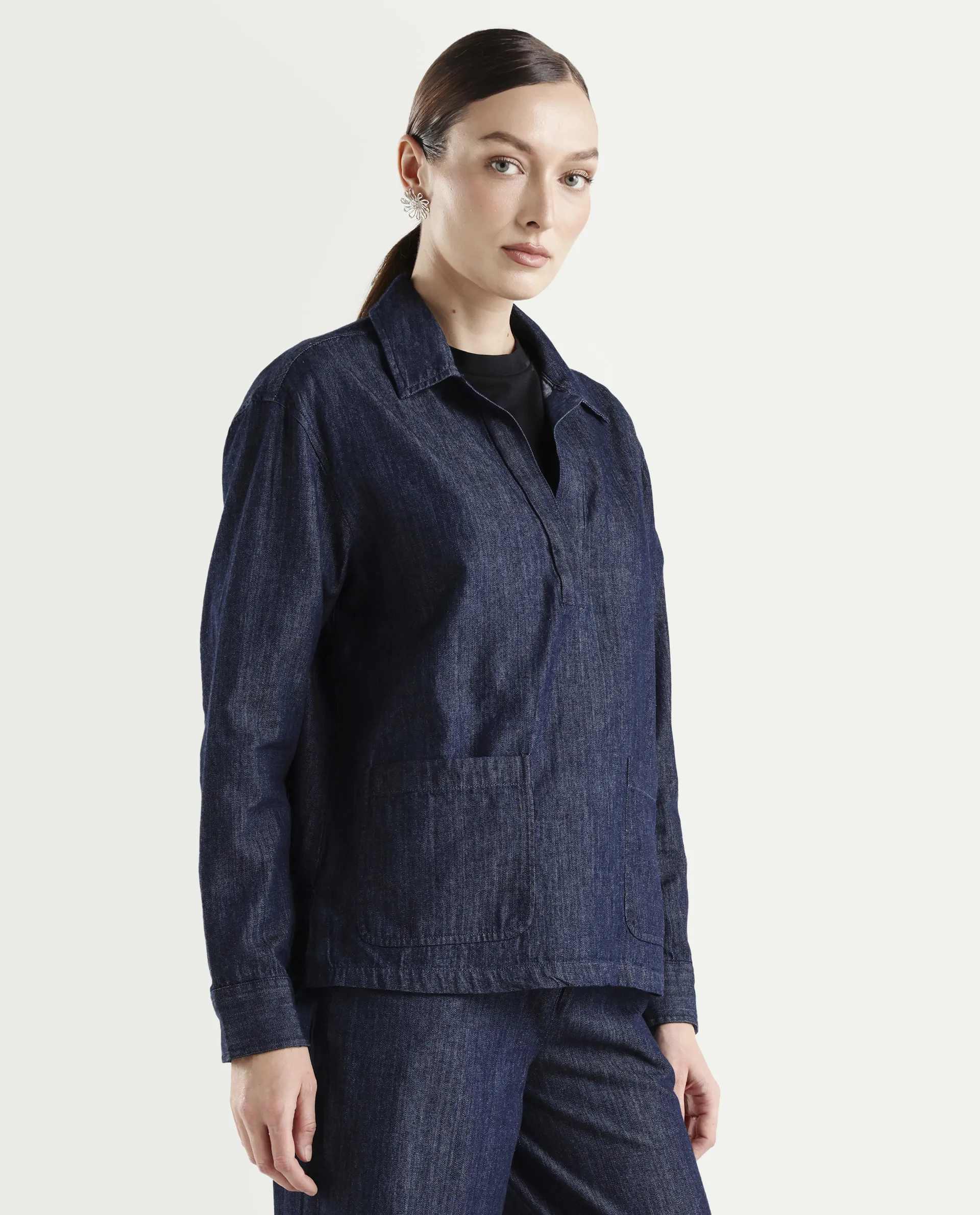 Rareism Women's Dento Blue Cotton Spread Collar Relaxed Plain Top - Image 6