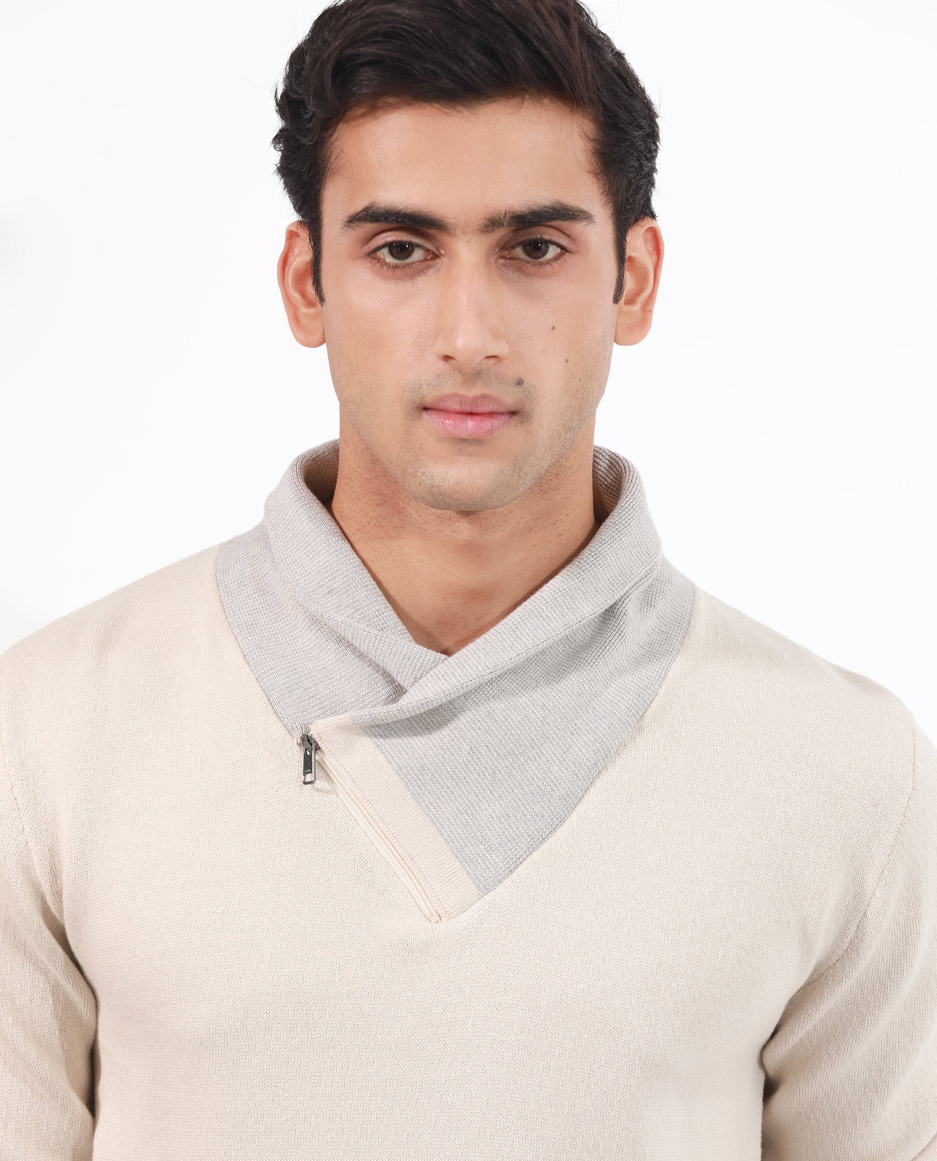 Rare Rabbit Men's Denver Off White Plain Regular Fit Full Sleeve Cowl Neck Sweater - Image 2