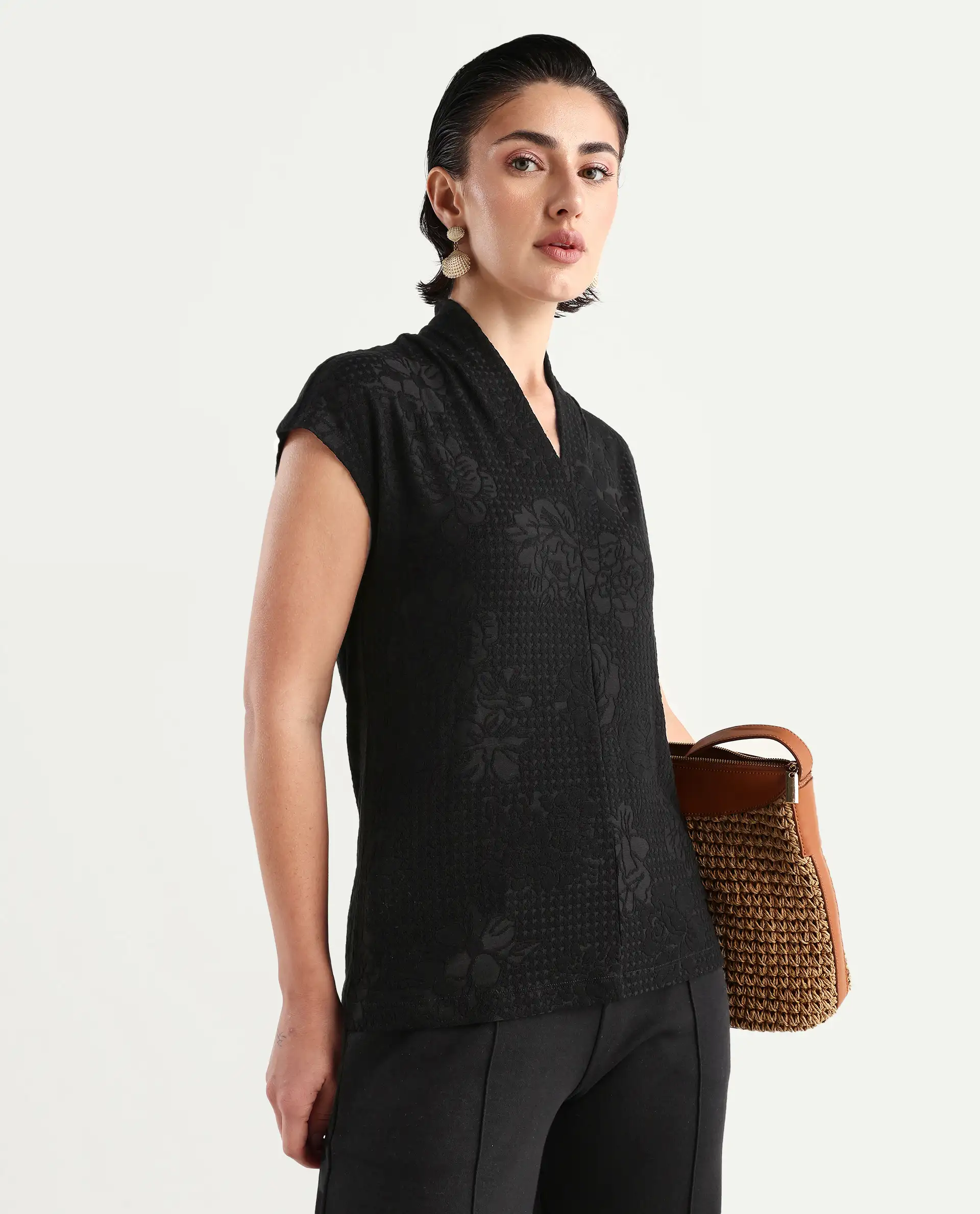Rareism Women's Deone Black Polyester Blend V-Neck Plain Extended Sleeves Regular Fit Top