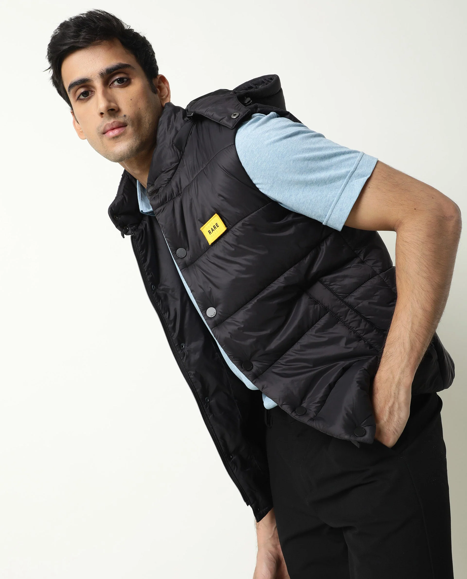 Rare Rabbit Men's Depot Black Nylon Plain Slim Fit Sleeveless Hooded Jacket - Image 2