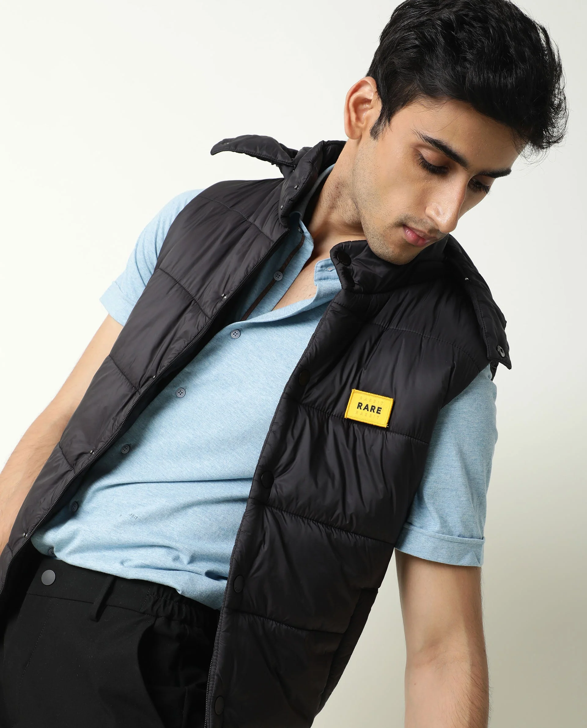 Rare Rabbit Men's Depot Black Nylon Plain Slim Fit Sleeveless Hooded Jacket - Image 3