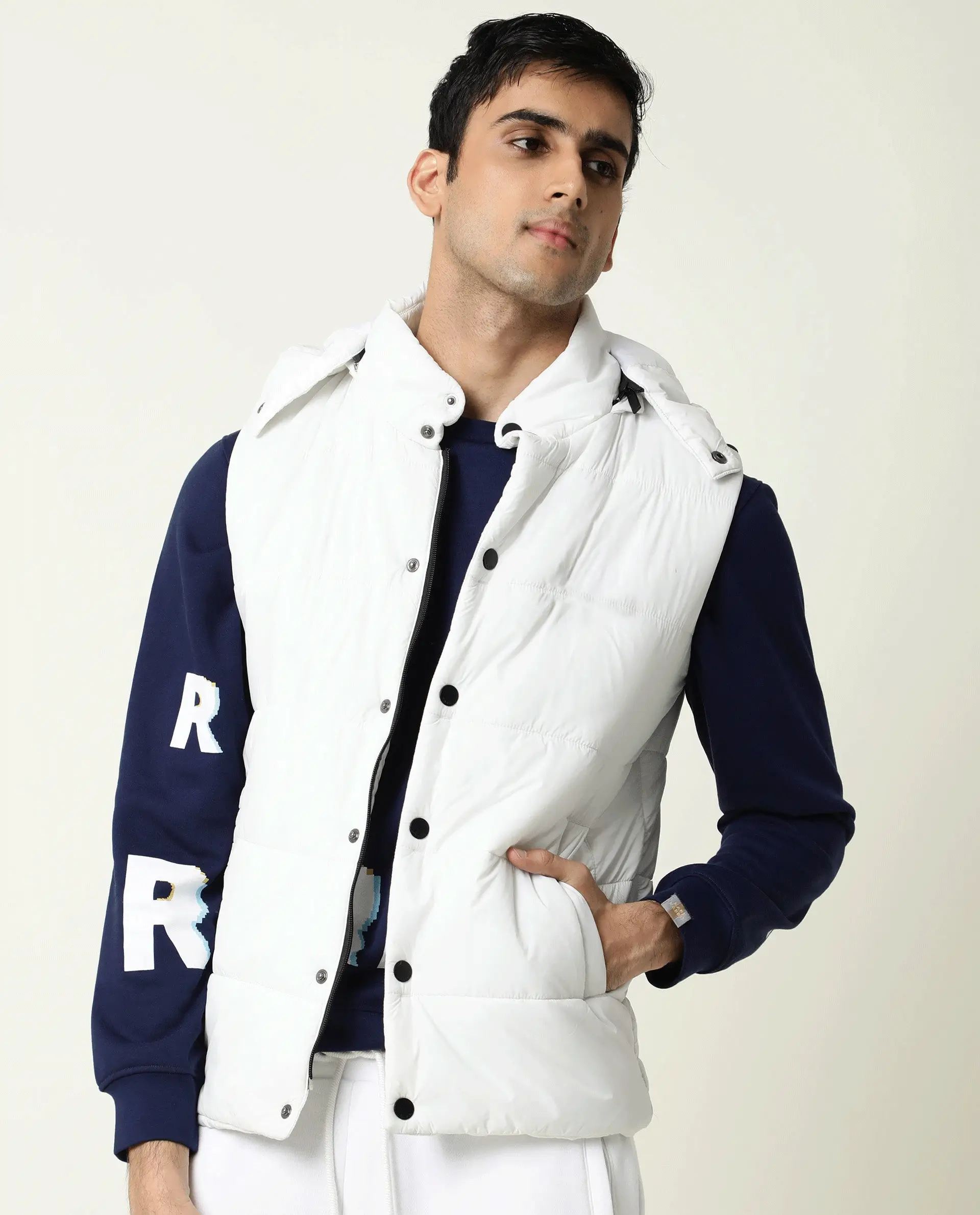 Rare Rabbit Men's Depot White Nylon Plain Slim Fit Sleeveless Hooded Jacket